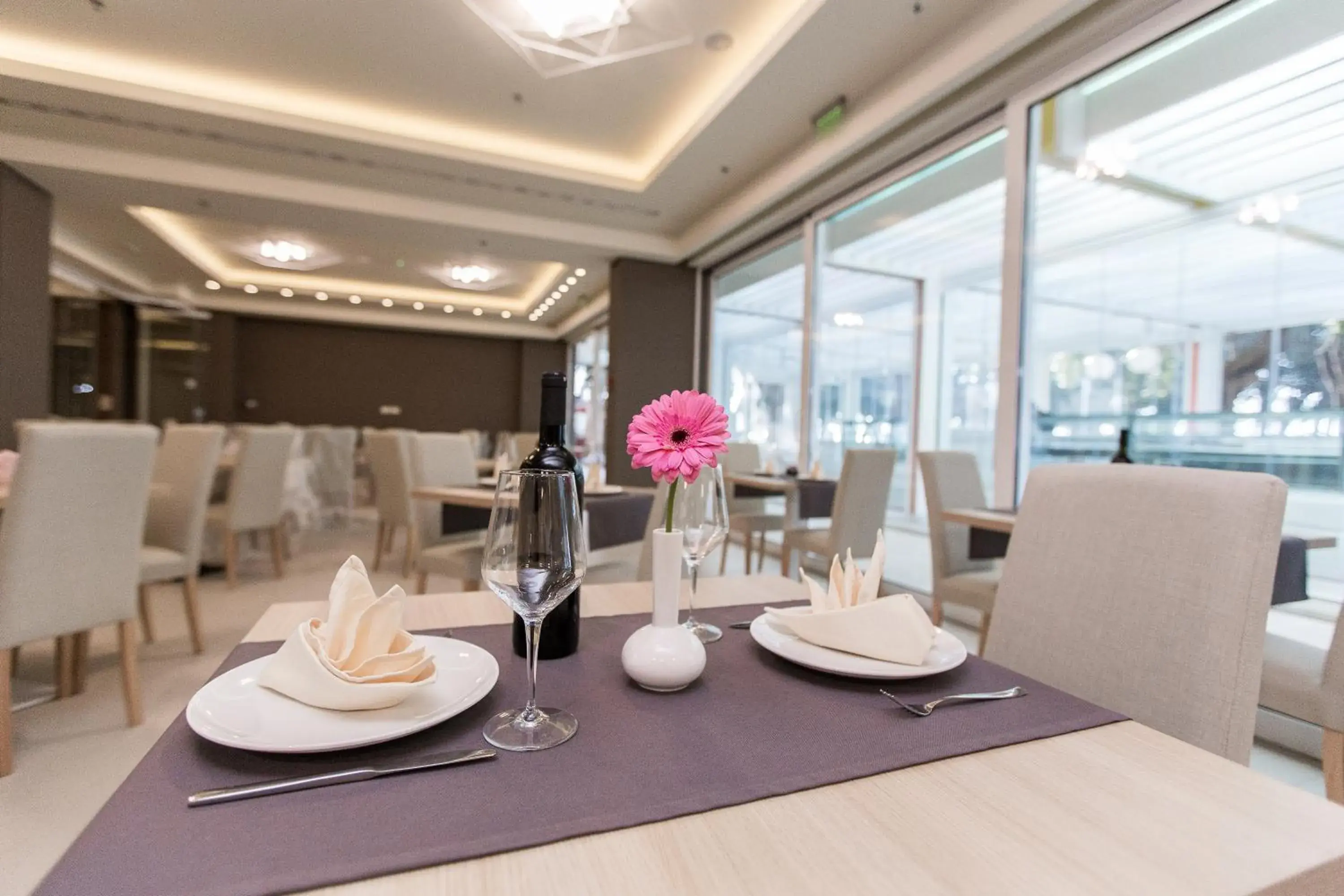 Restaurant/places to eat in Hotel Crikvenica Restaurant/places to eat in Hotel Crikvenica