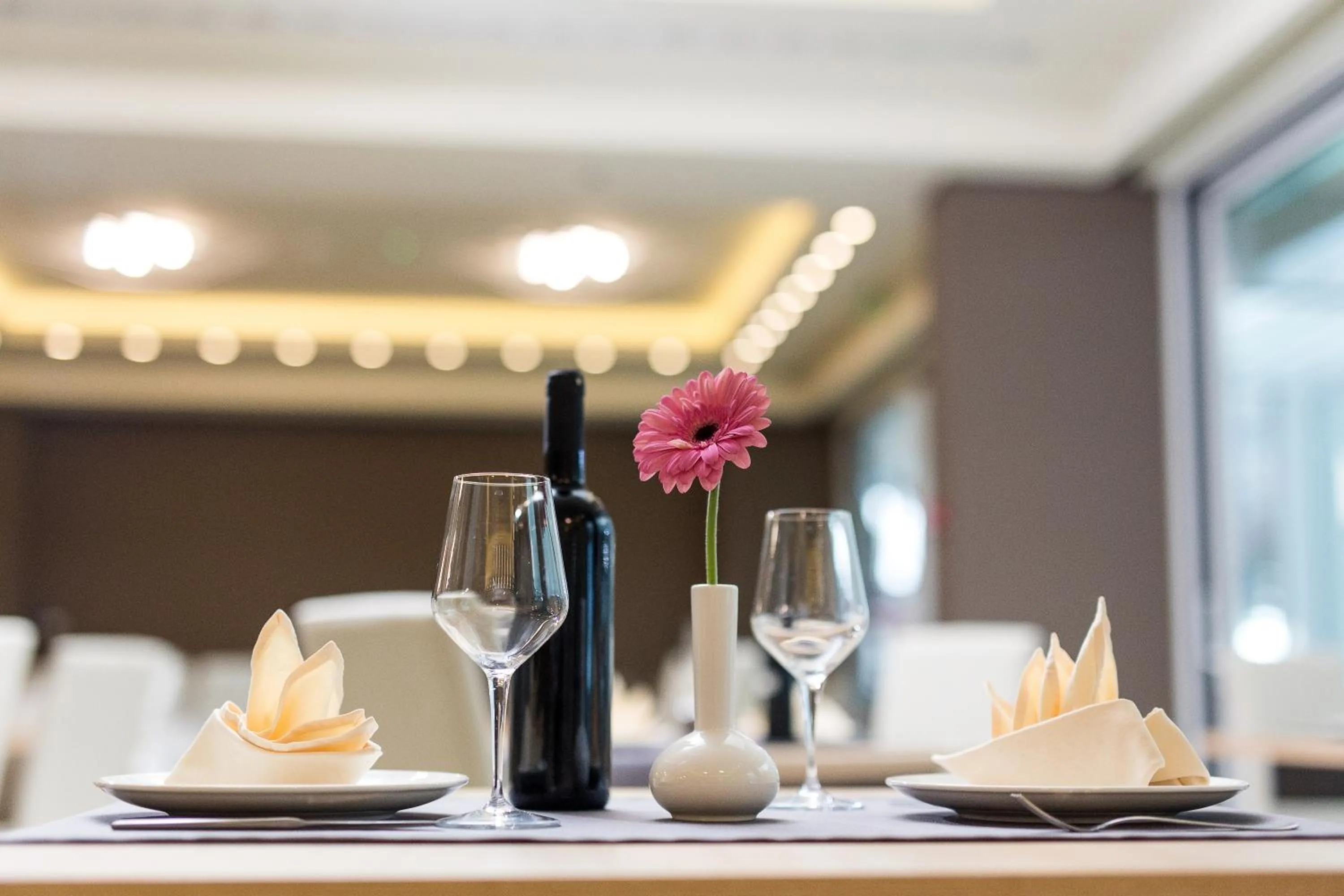 Restaurant/places to eat in Hotel Crikvenica