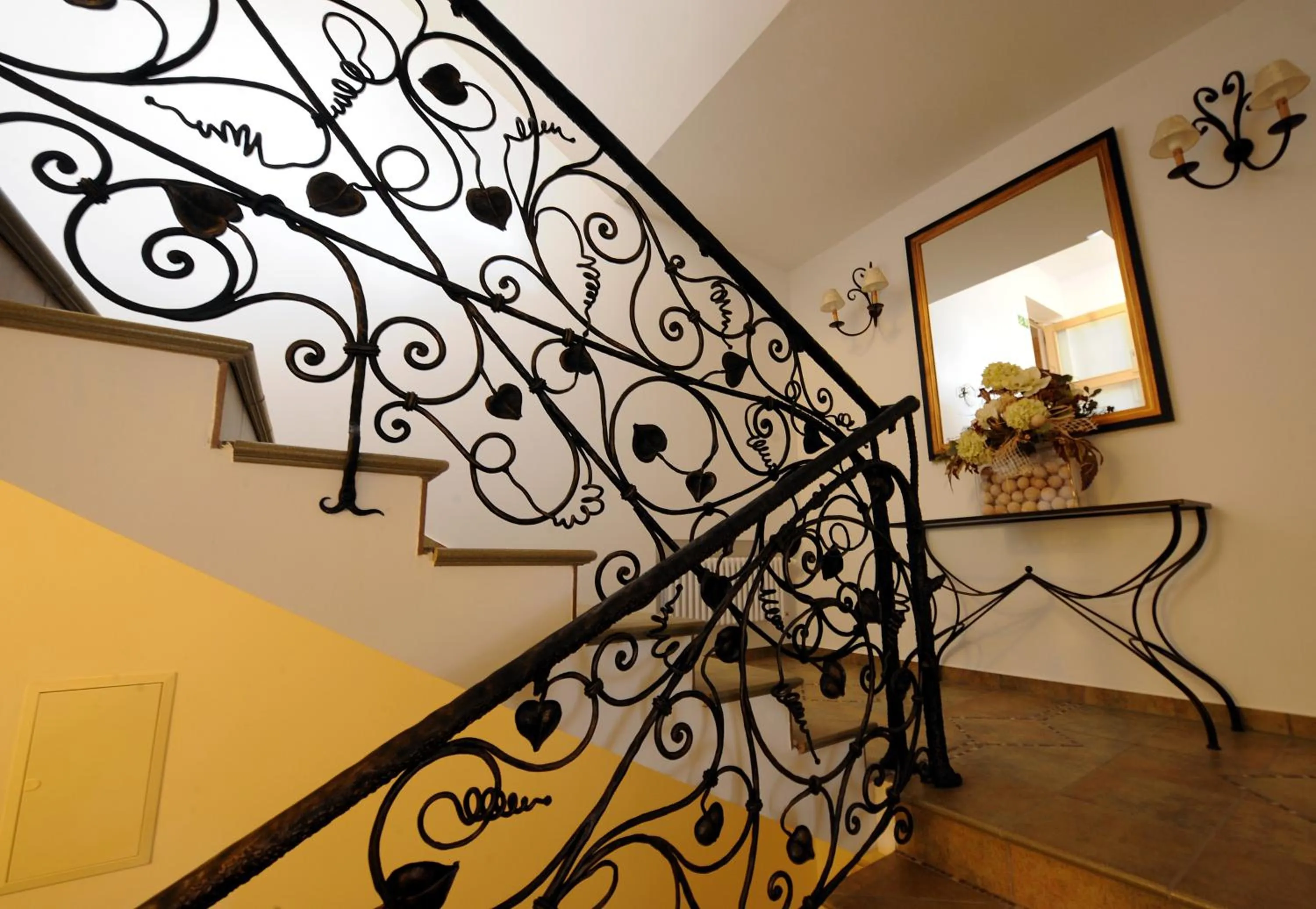 Decorative detail in Willa Kominiarski Wierch