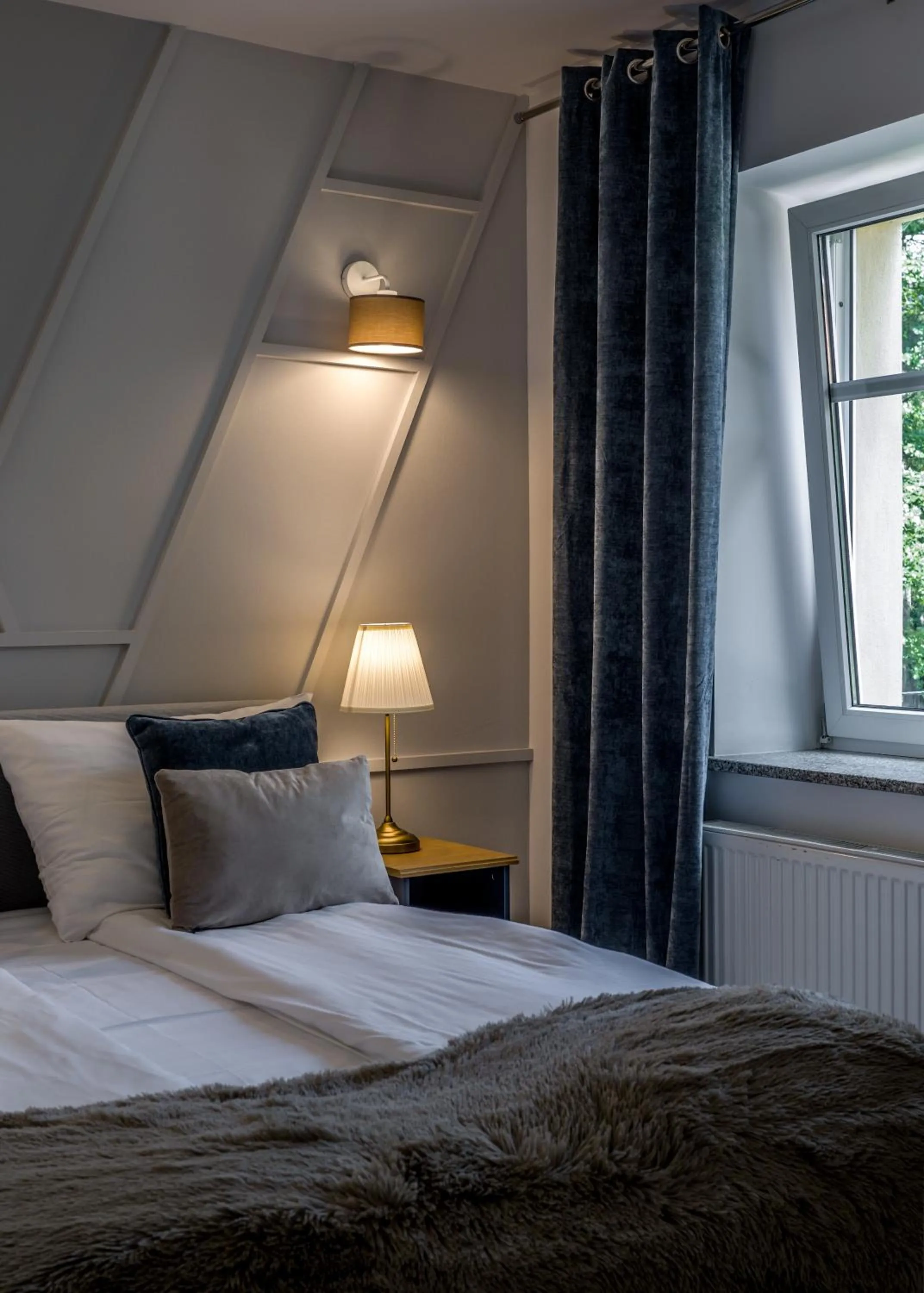 Bed in Hotel Dębowy Biowellness & SPA Góry Sowie