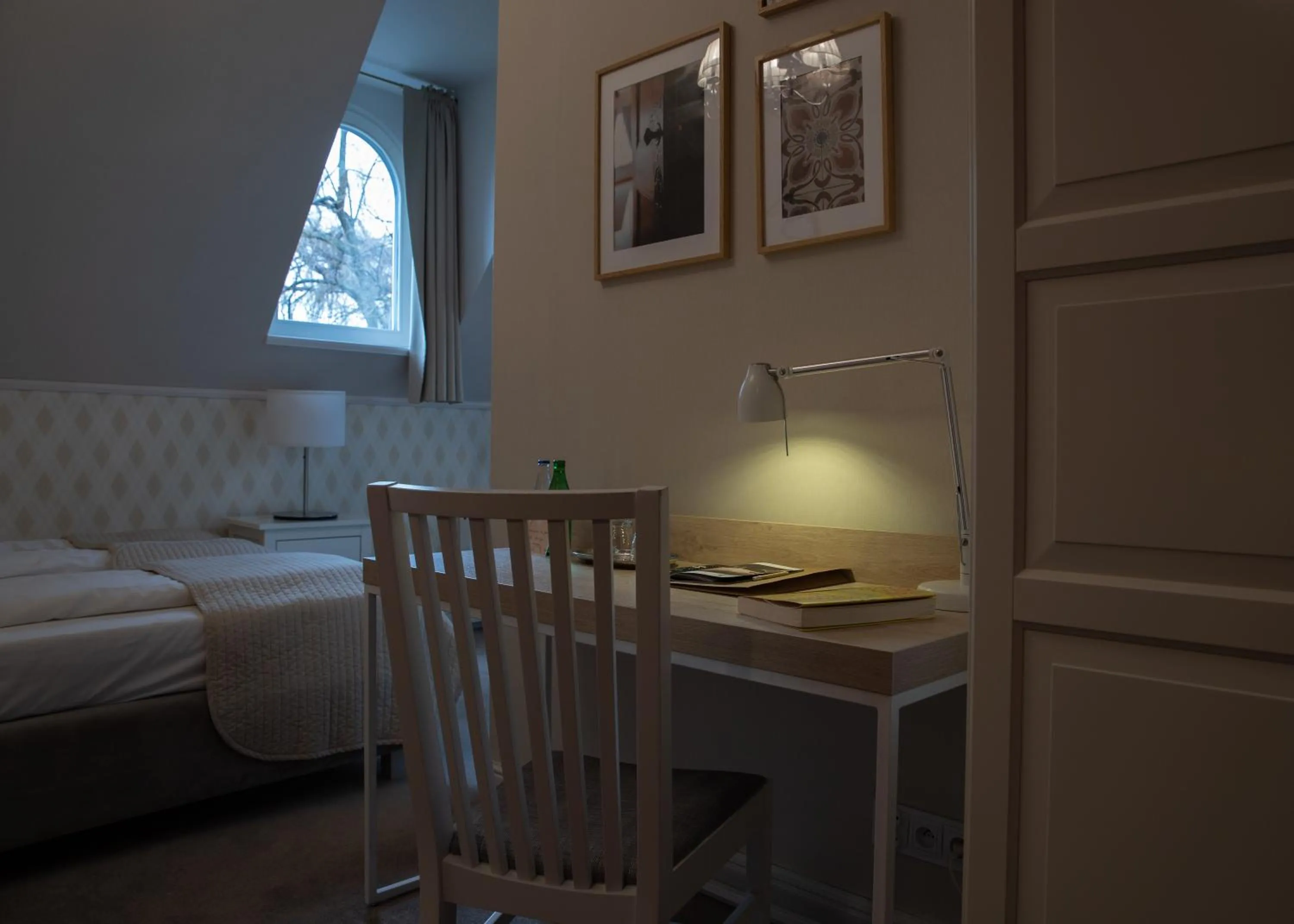 Bed in Hotel Dębowy Biowellness & SPA Góry Sowie