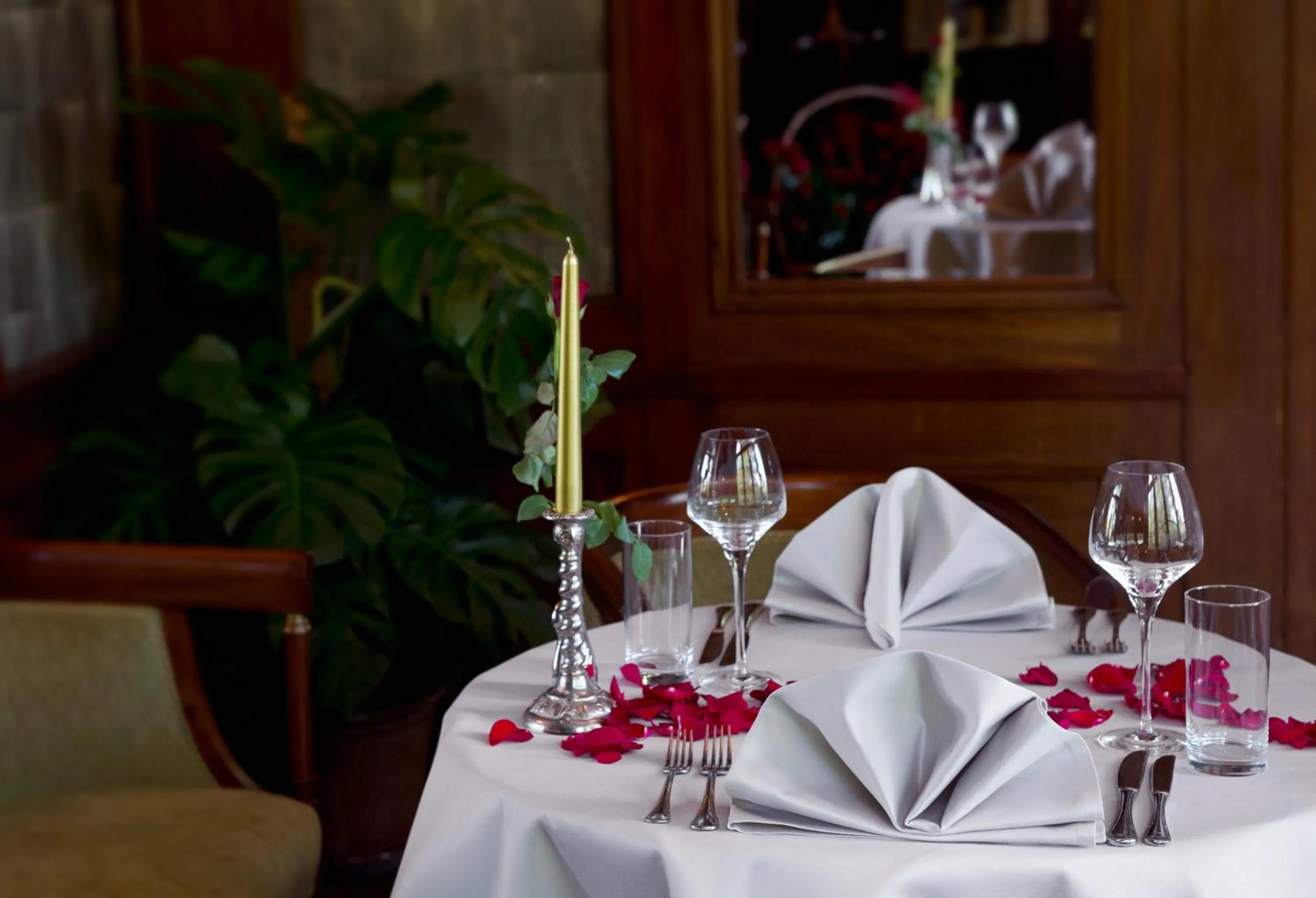 Restaurant/places to eat in Zamek Na Skale