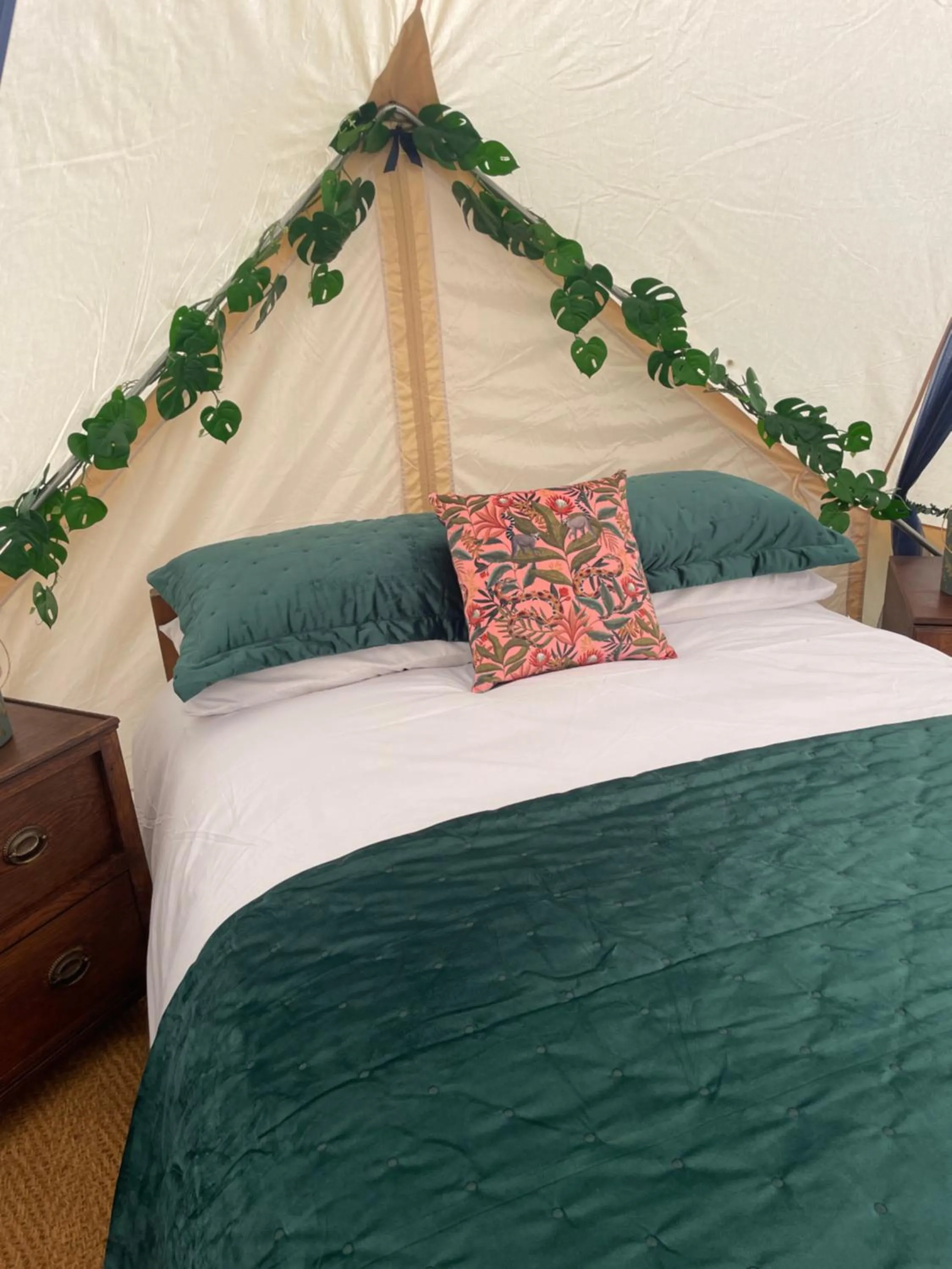 Bed in Hollington Park Glamping