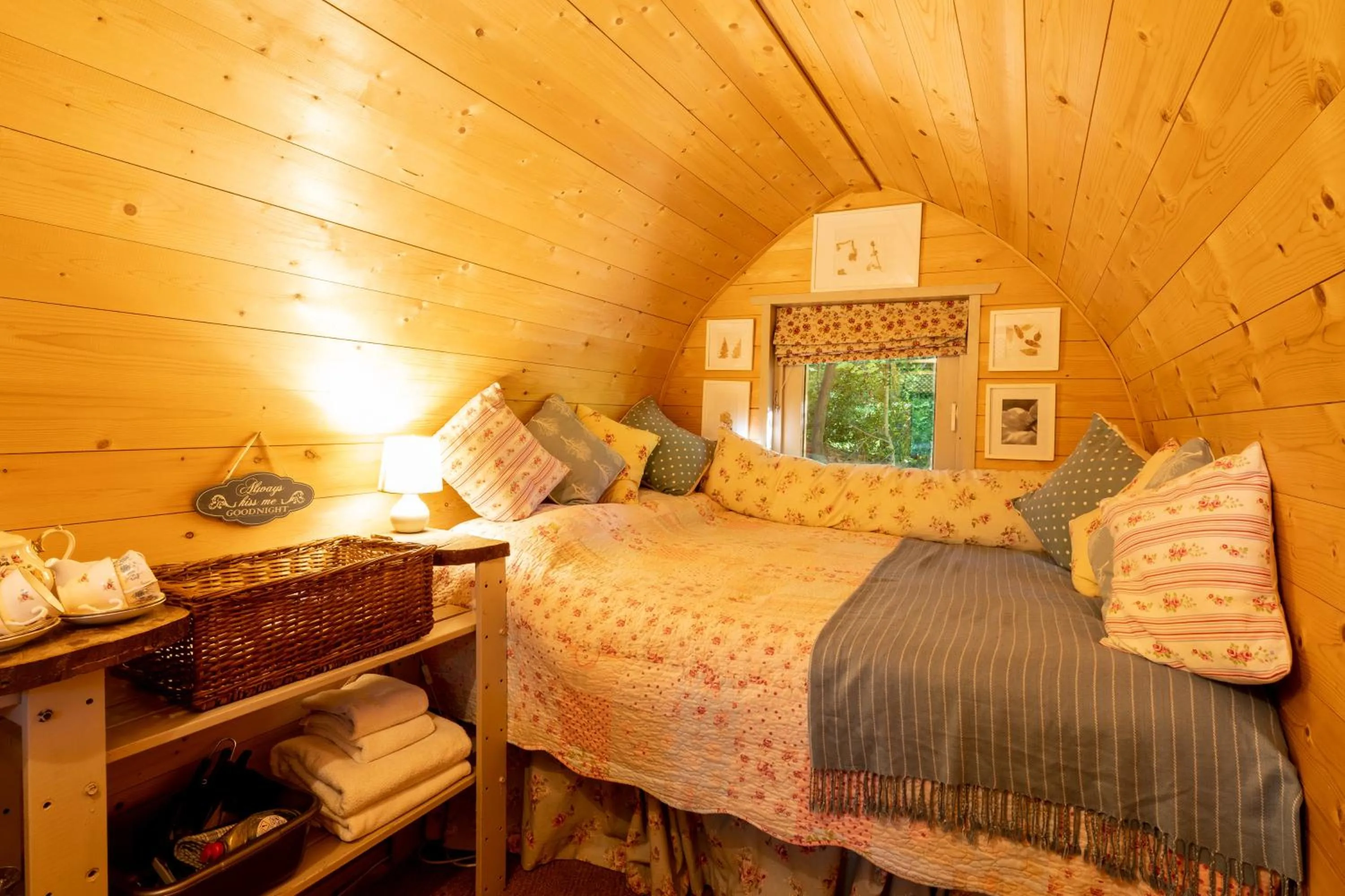 Bed in Hollington Park Glamping