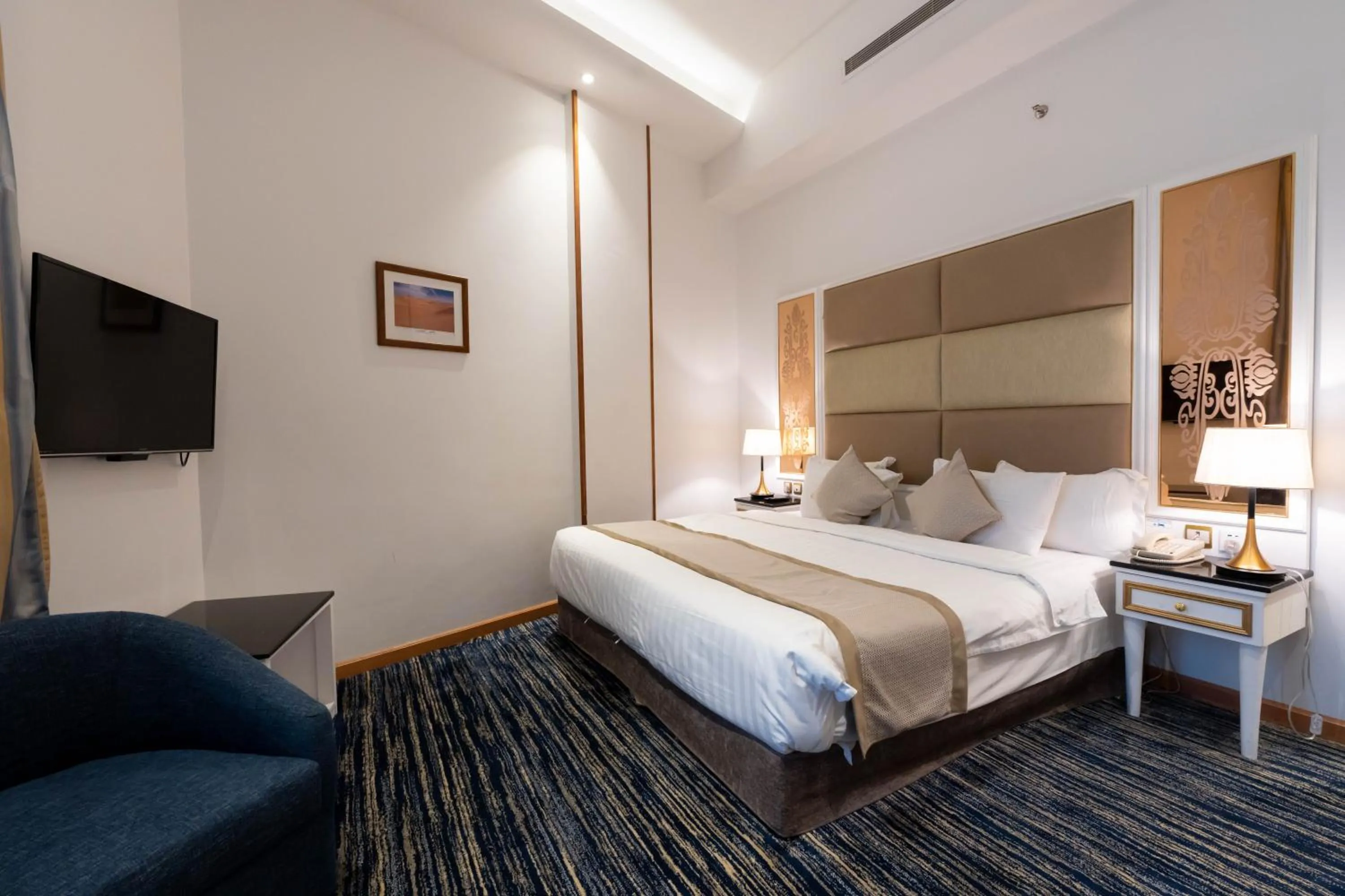 Bed in Platinum Al Khamseen Serviced Apartments