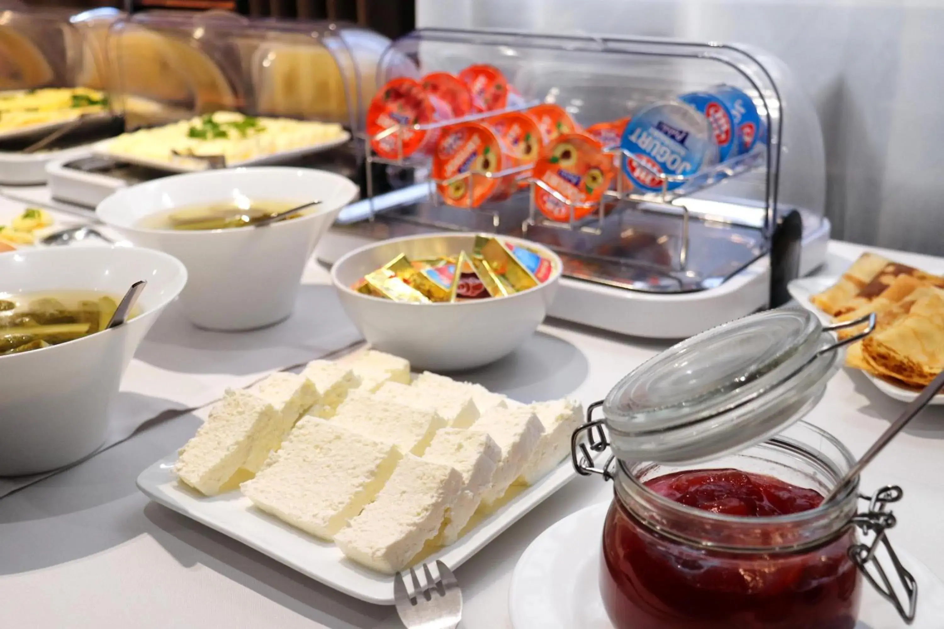 Breakfast in Hotel Lothus Breakfast in Hotel Lothus