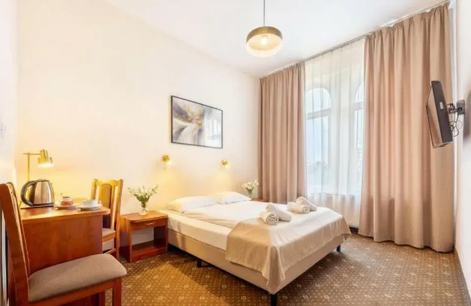 Bedroom, Bed in Hotel Lothus Bedroom, Bed in Hotel Lothus