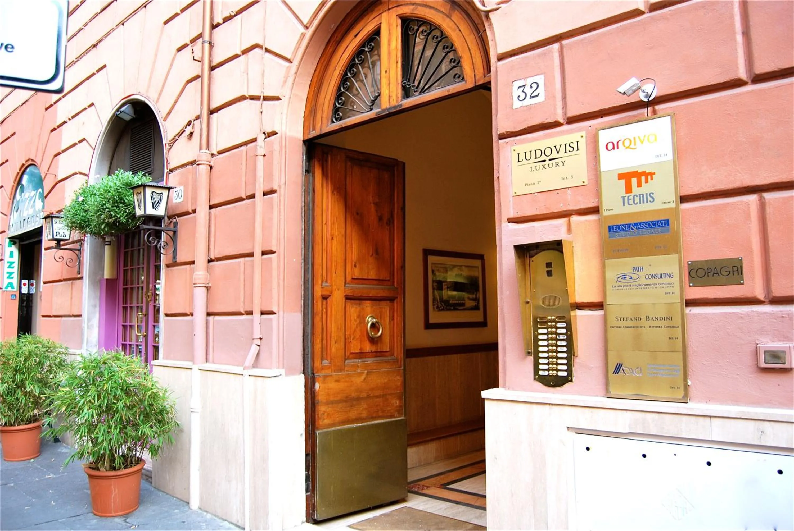 Luxury Ludovisi Rooms