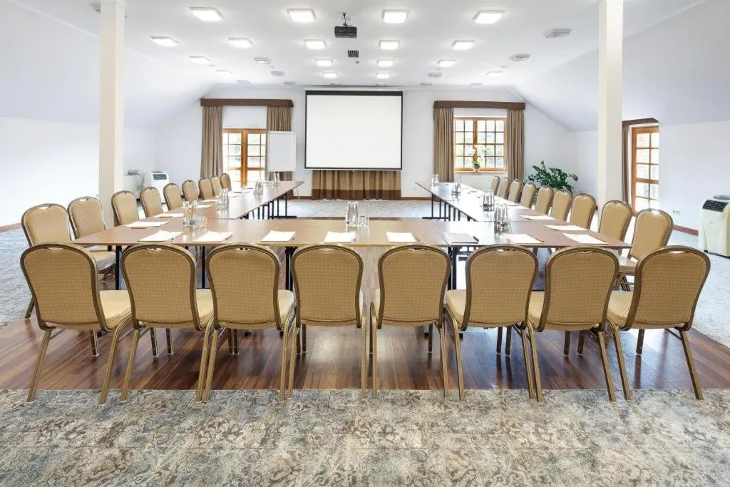 Dolina Charlotty Resort&Spa