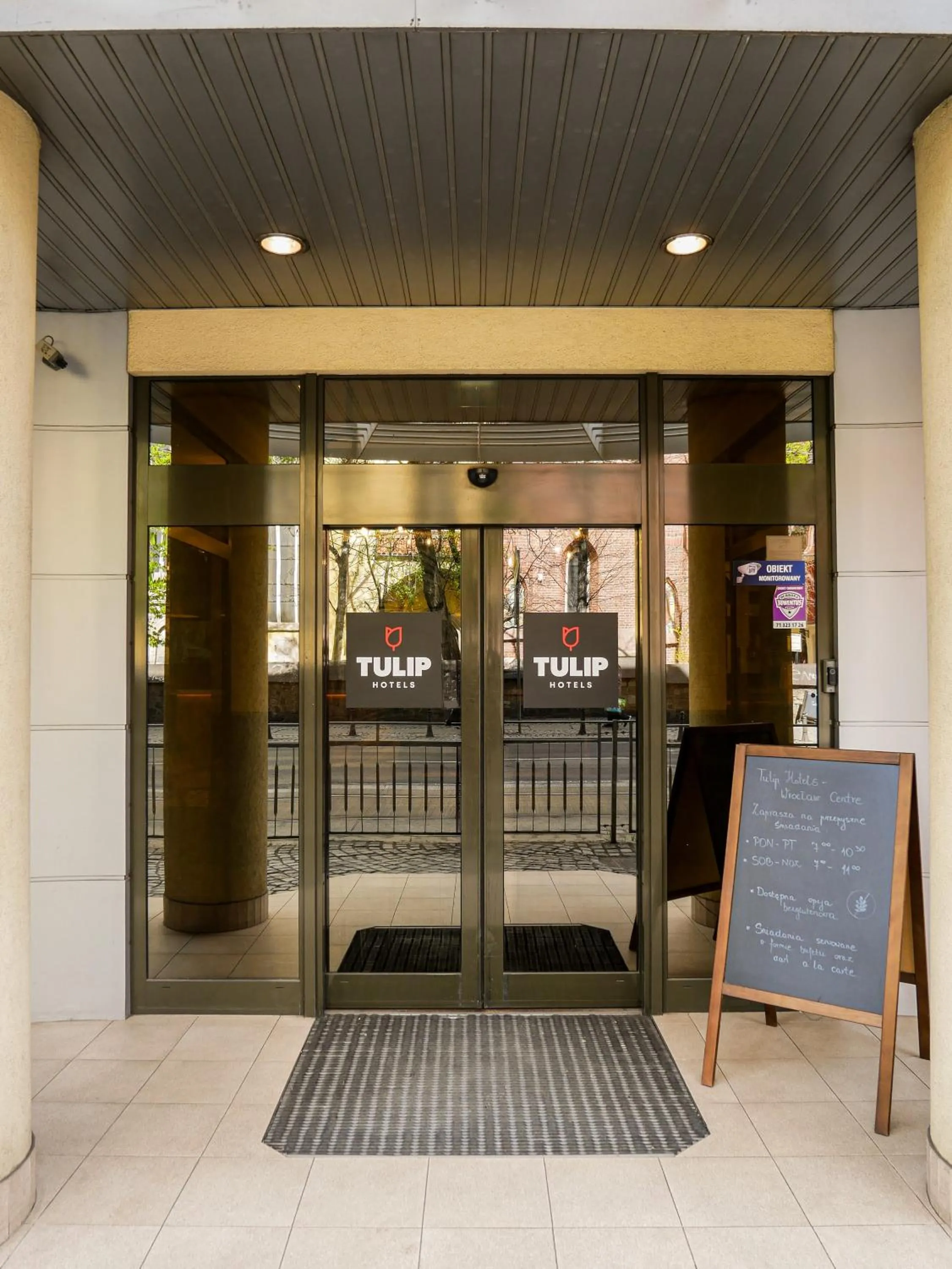 Property building in Tulip Hotels - Wroclaw Centre