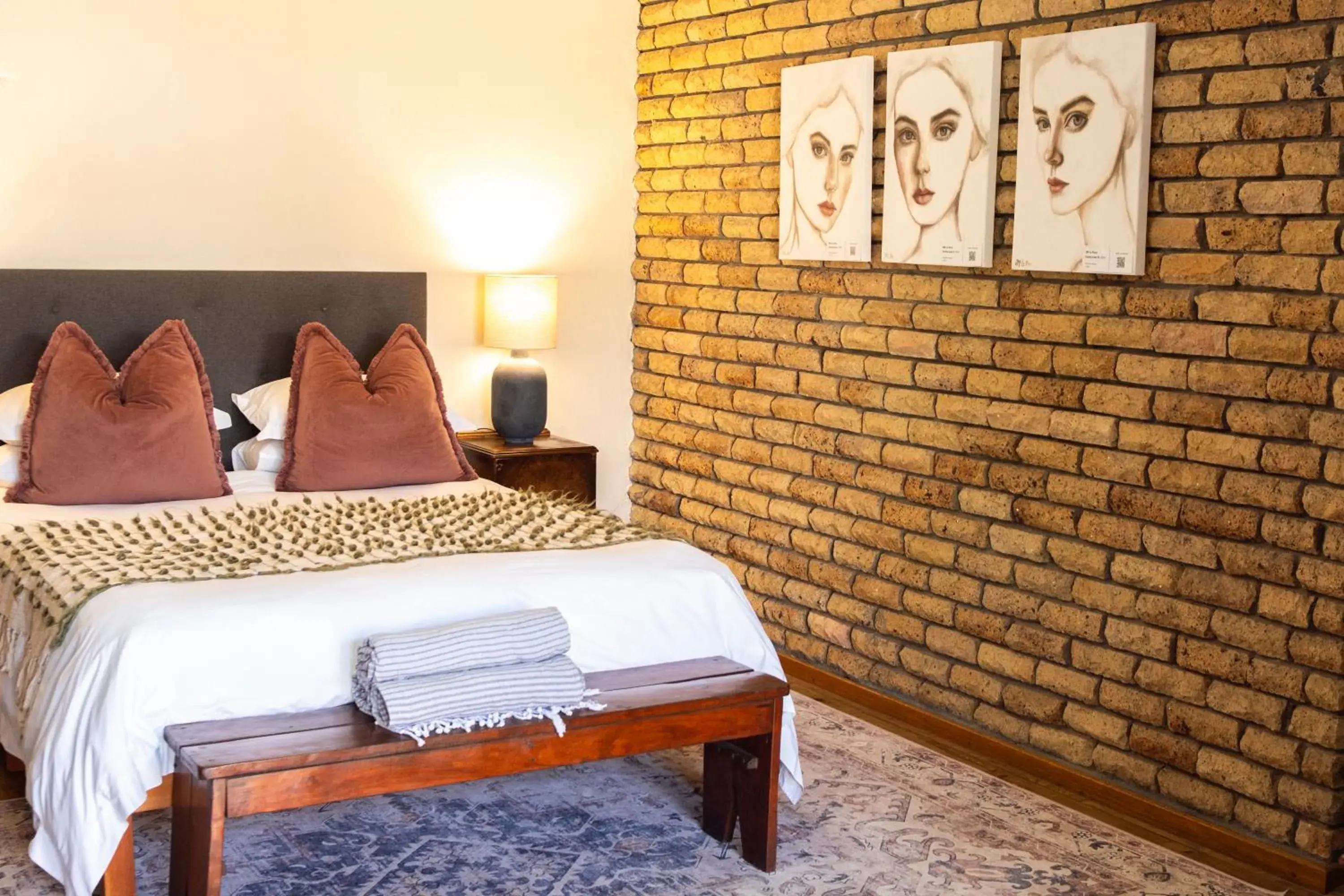 Double Room with Extra Bed - single occupancy in Aan d'Oewer Double Room with Extra Bed - single occupancy in Aan d'Oewer