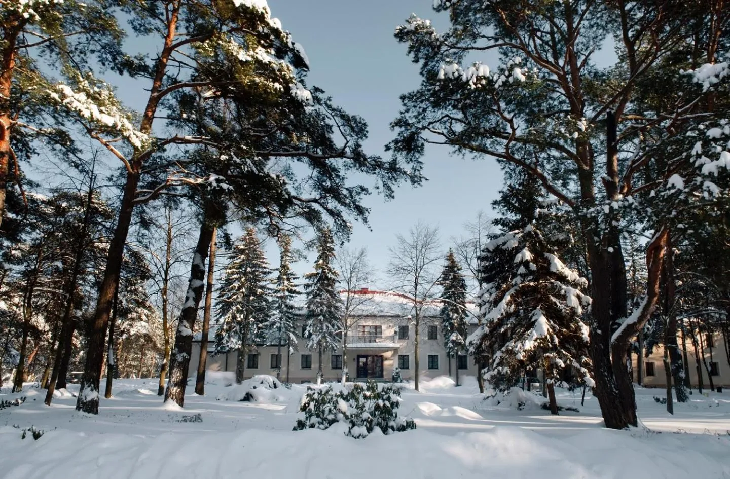 Property building in Park Rekreacyjno-Biznesowy Las Woda