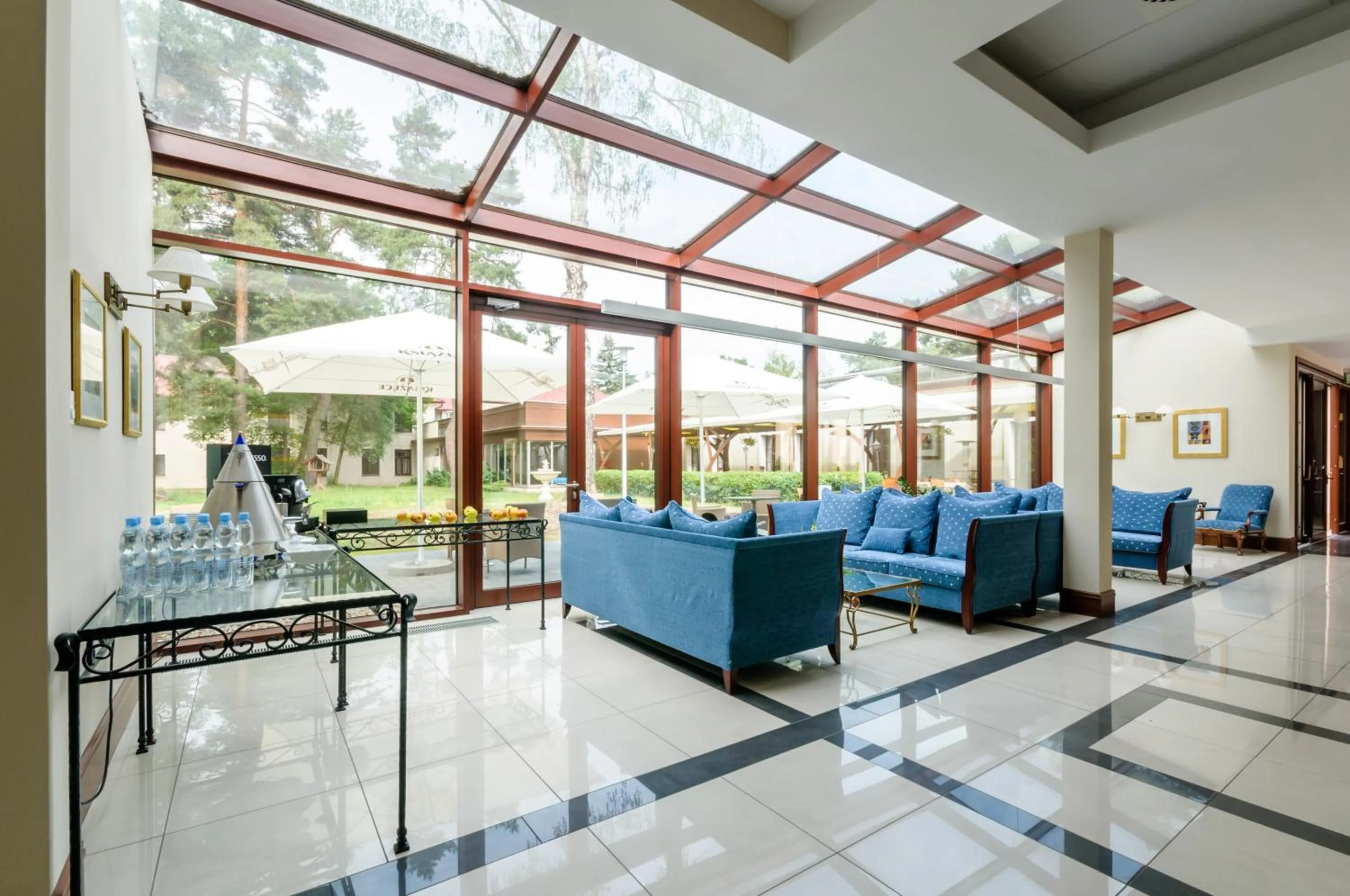 Property building in Park Rekreacyjno-Biznesowy Las Woda