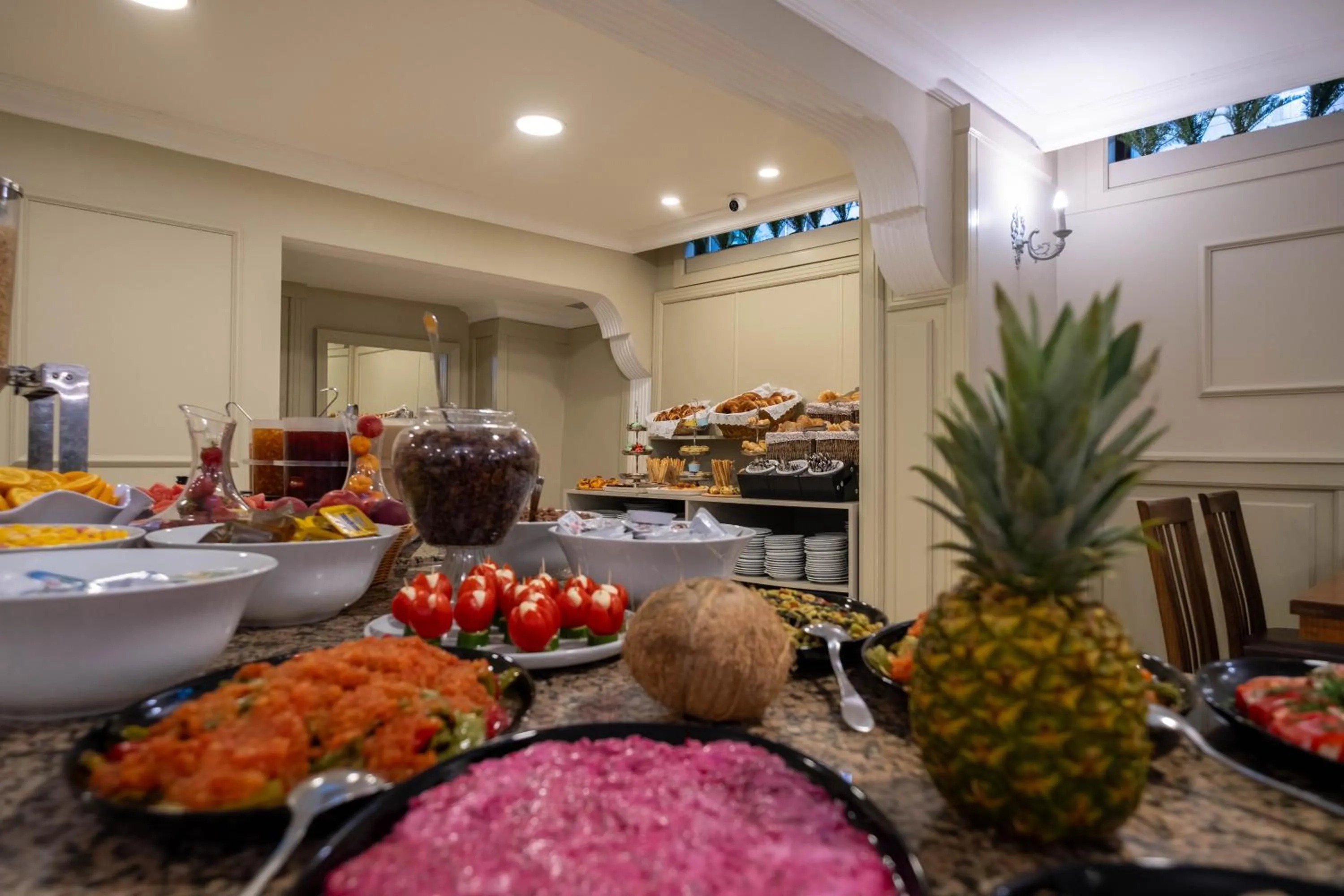 Breakfast in Berr Hotel