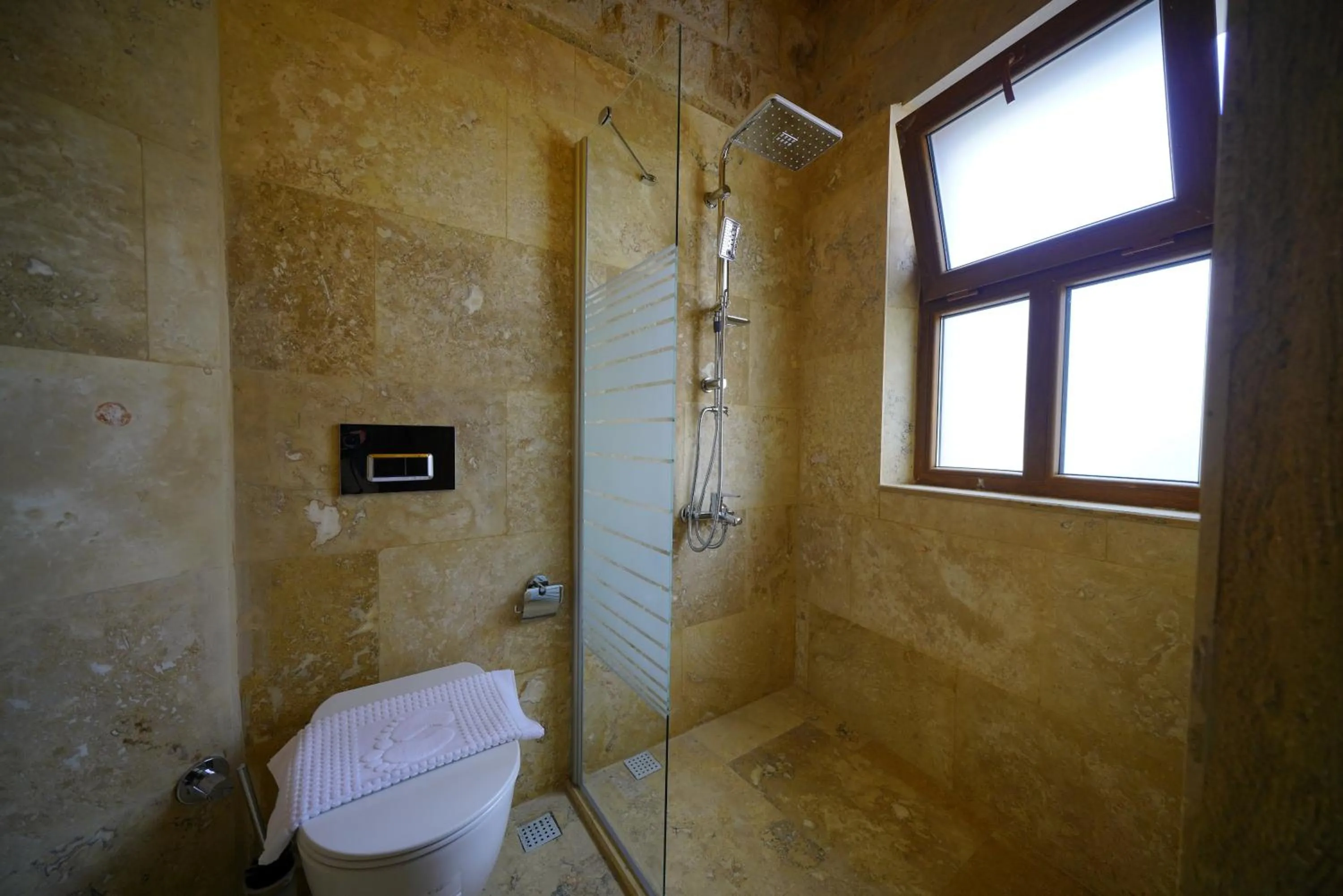 Shower in Vezir Cave Suites