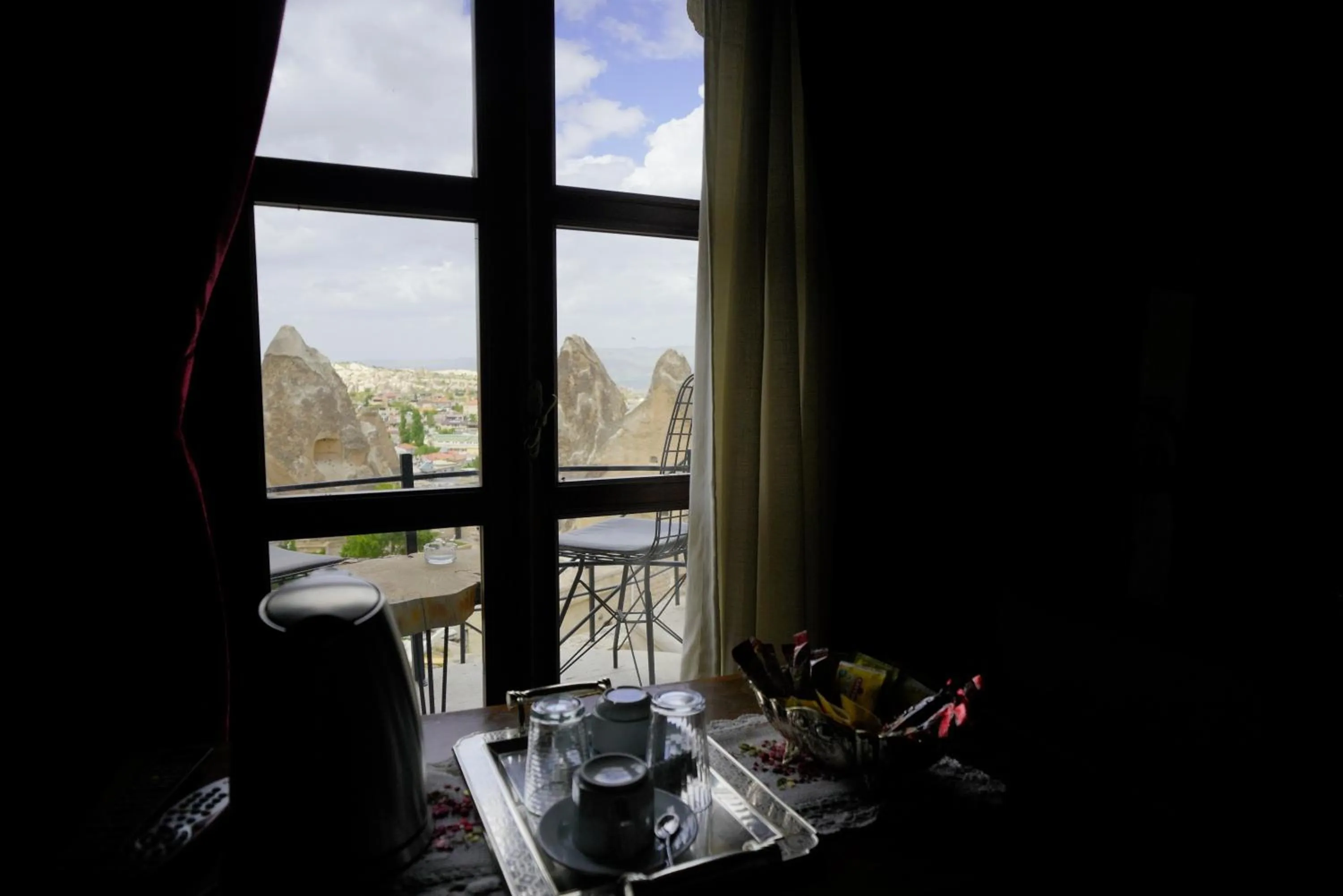 Mountain view in Vezir Cave Suites