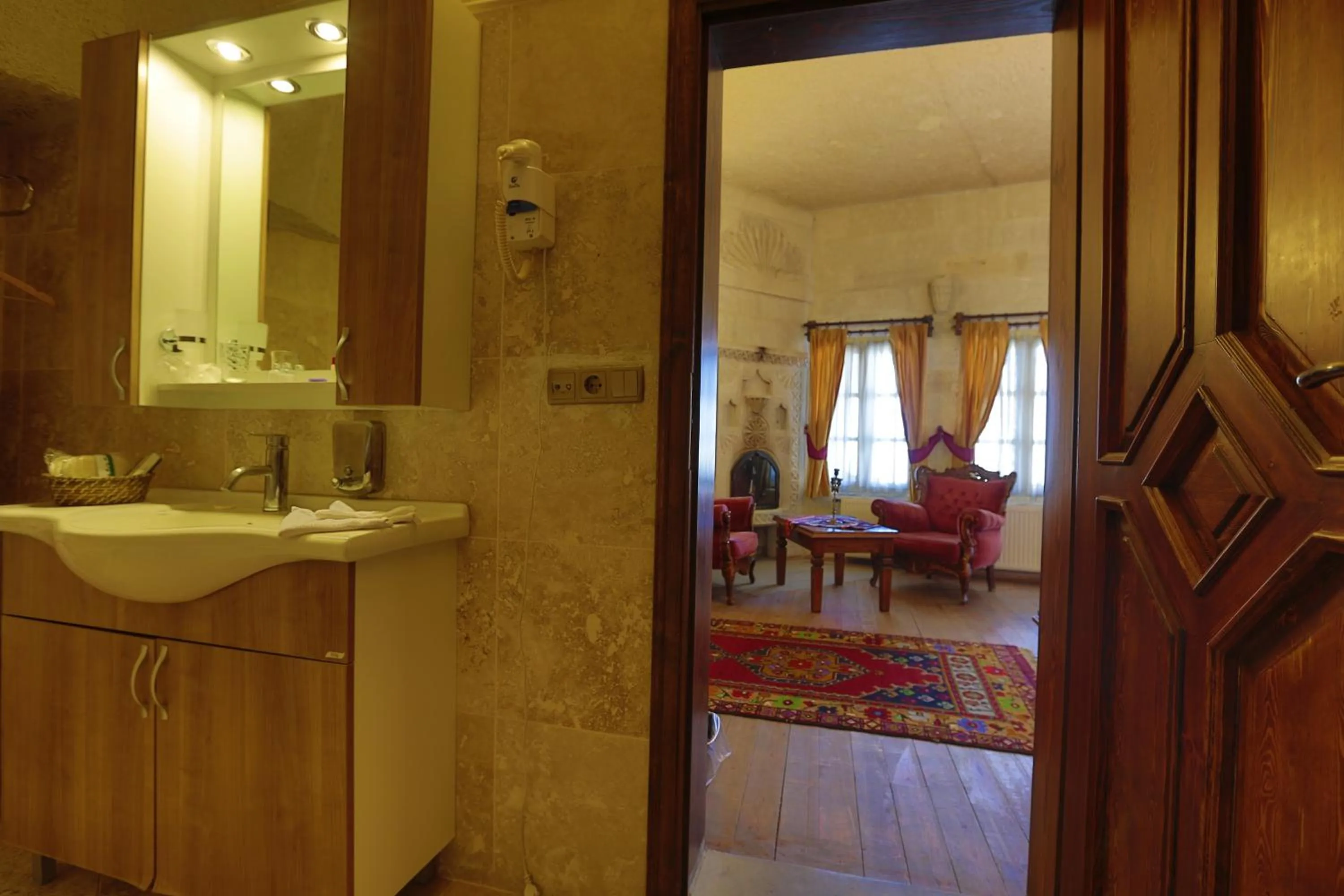 Bathroom in Vezir Cave Suites