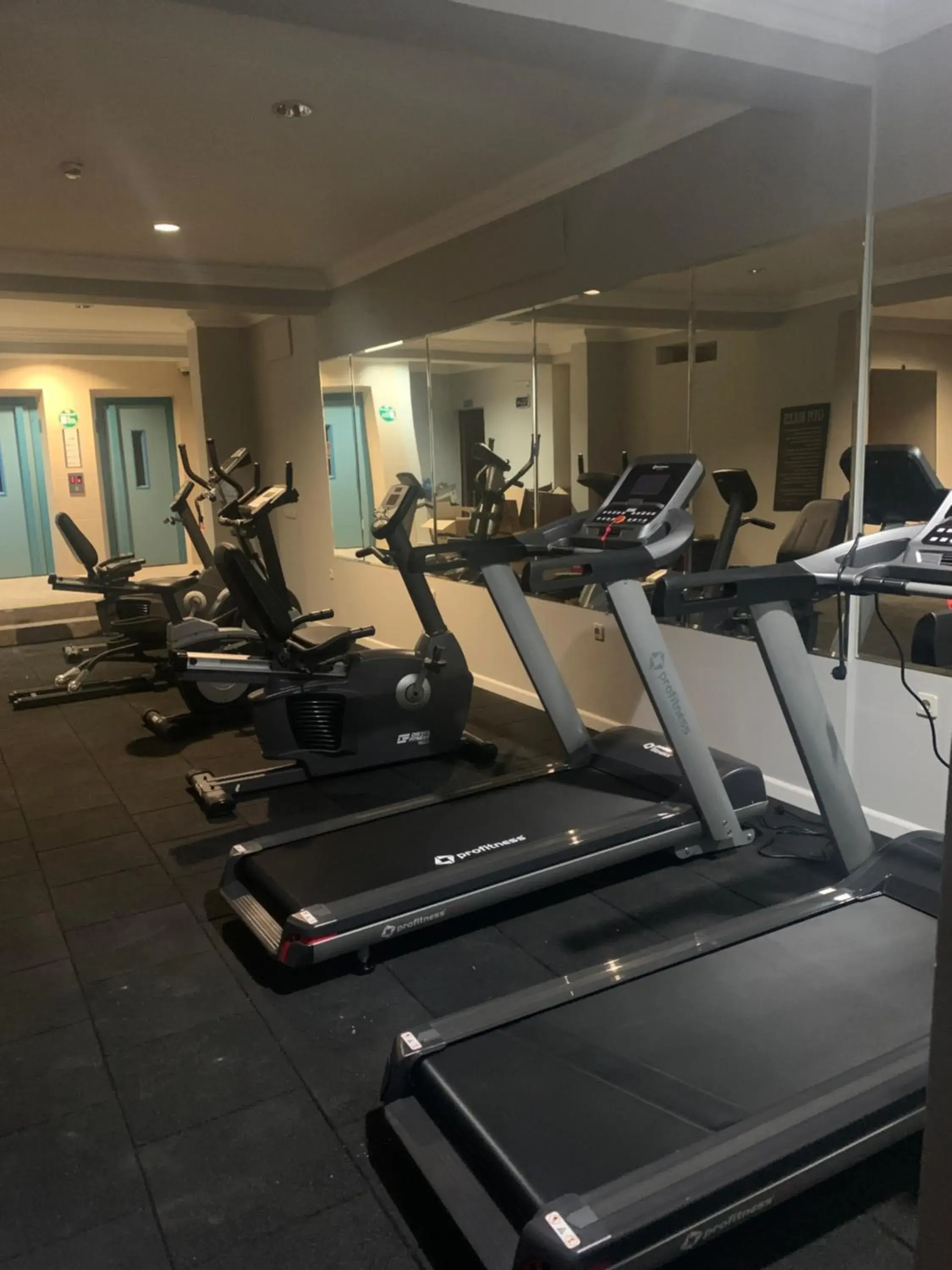 Fitness centre/facilities, Fitness Center/Facilities in May Flower Apart Hotel