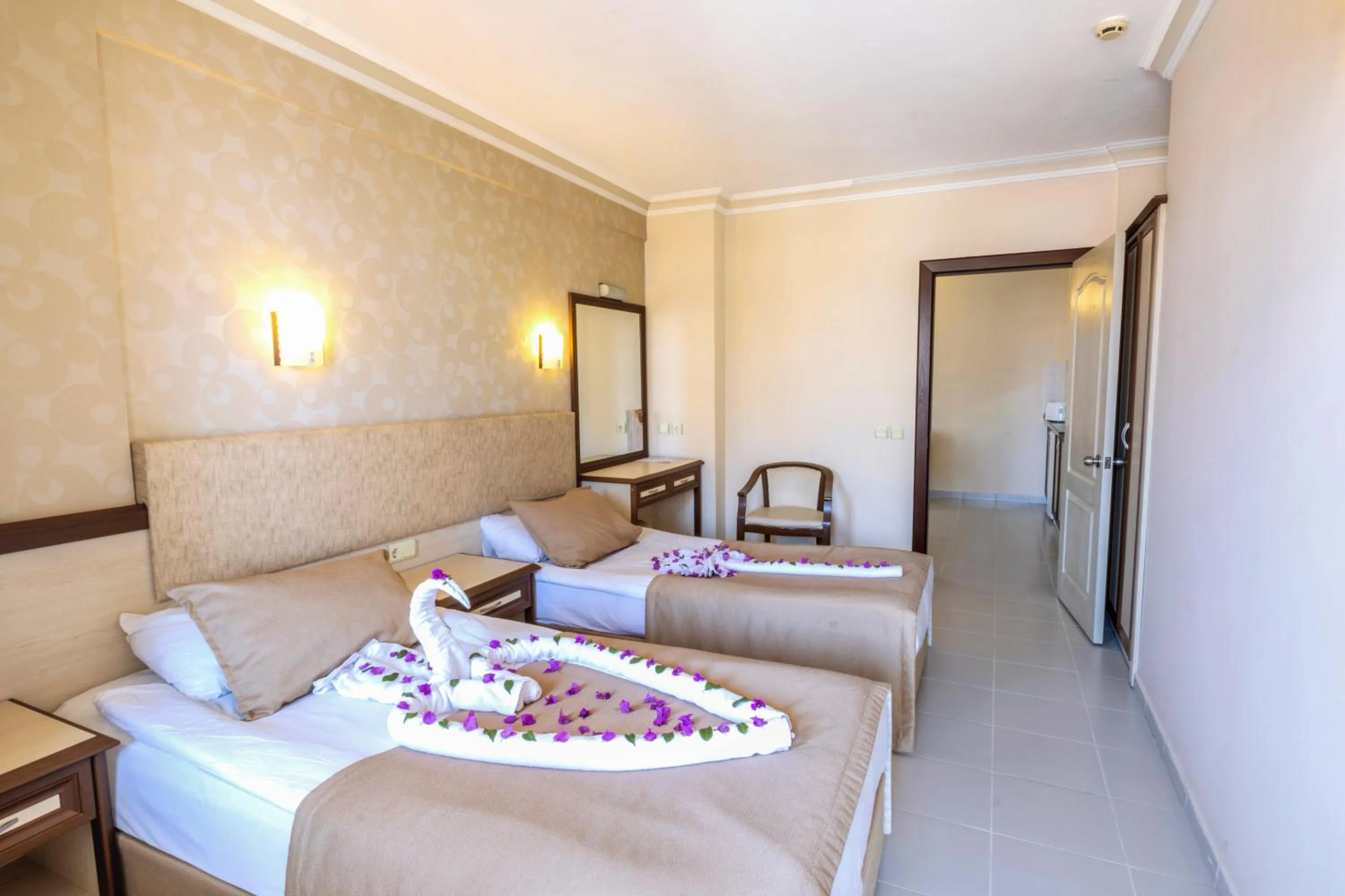 Bedroom, Bed in May Flower Apart Hotel