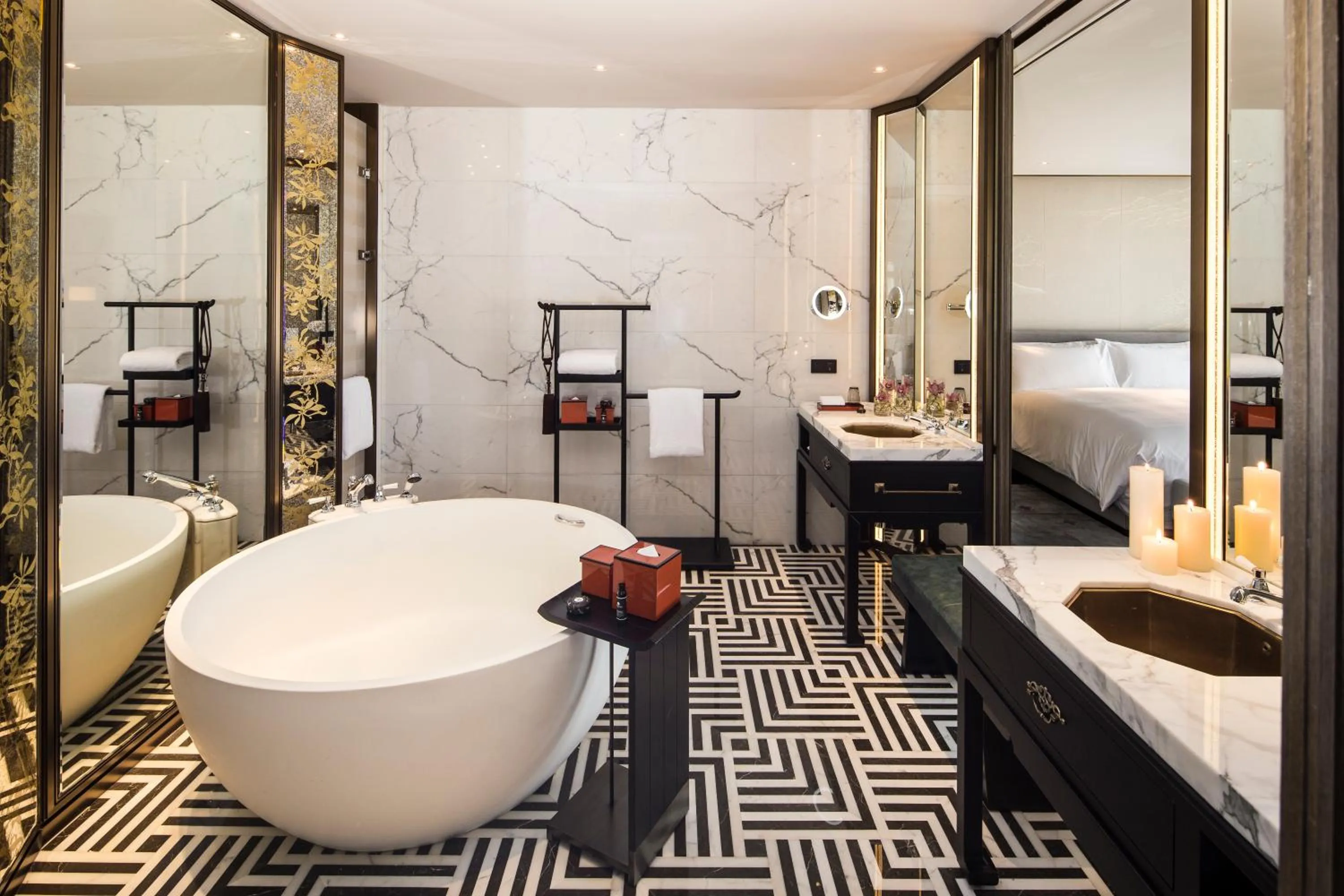 Shower in JiuTai Hotel Hangzhou