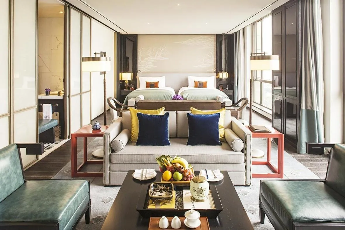 Photo of the whole room, Bed in JiuTai Hotel Hangzhou