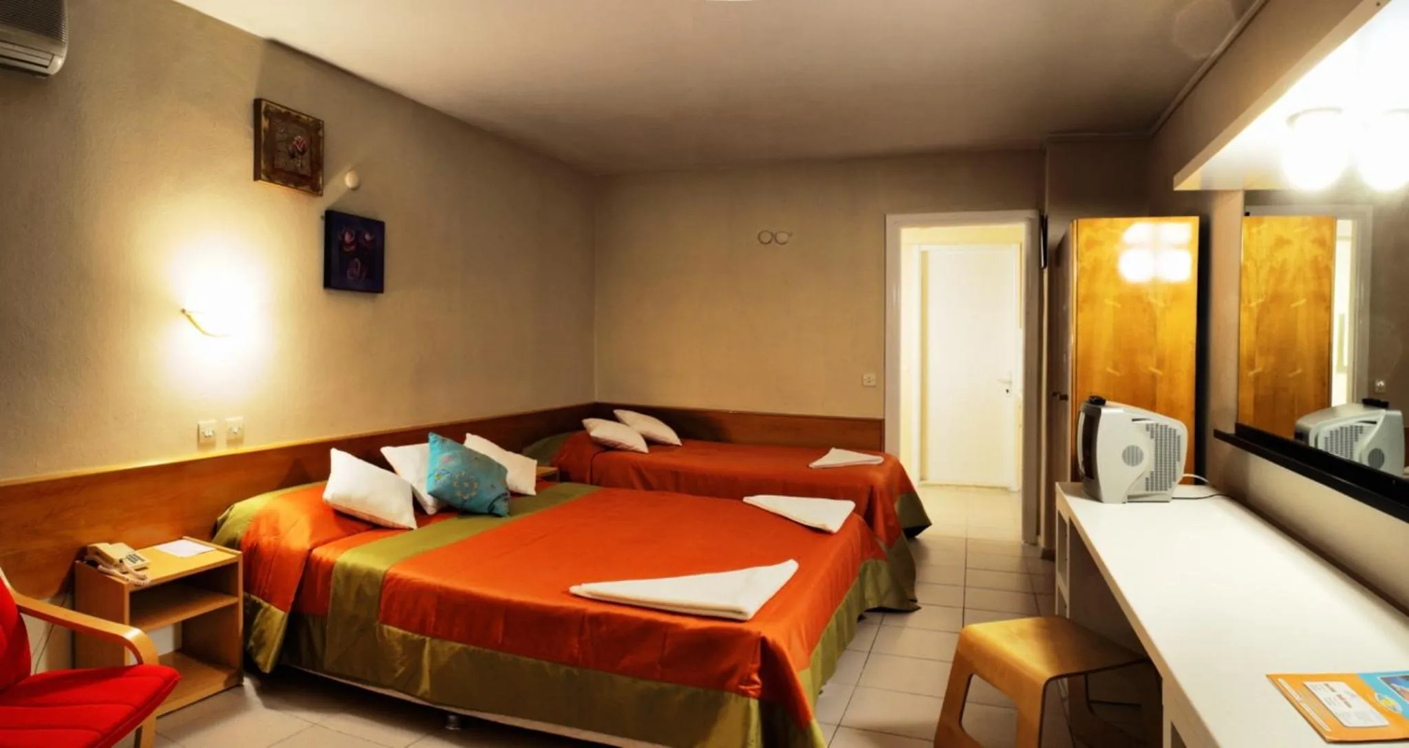 Bedroom in Hotel Golden Gate