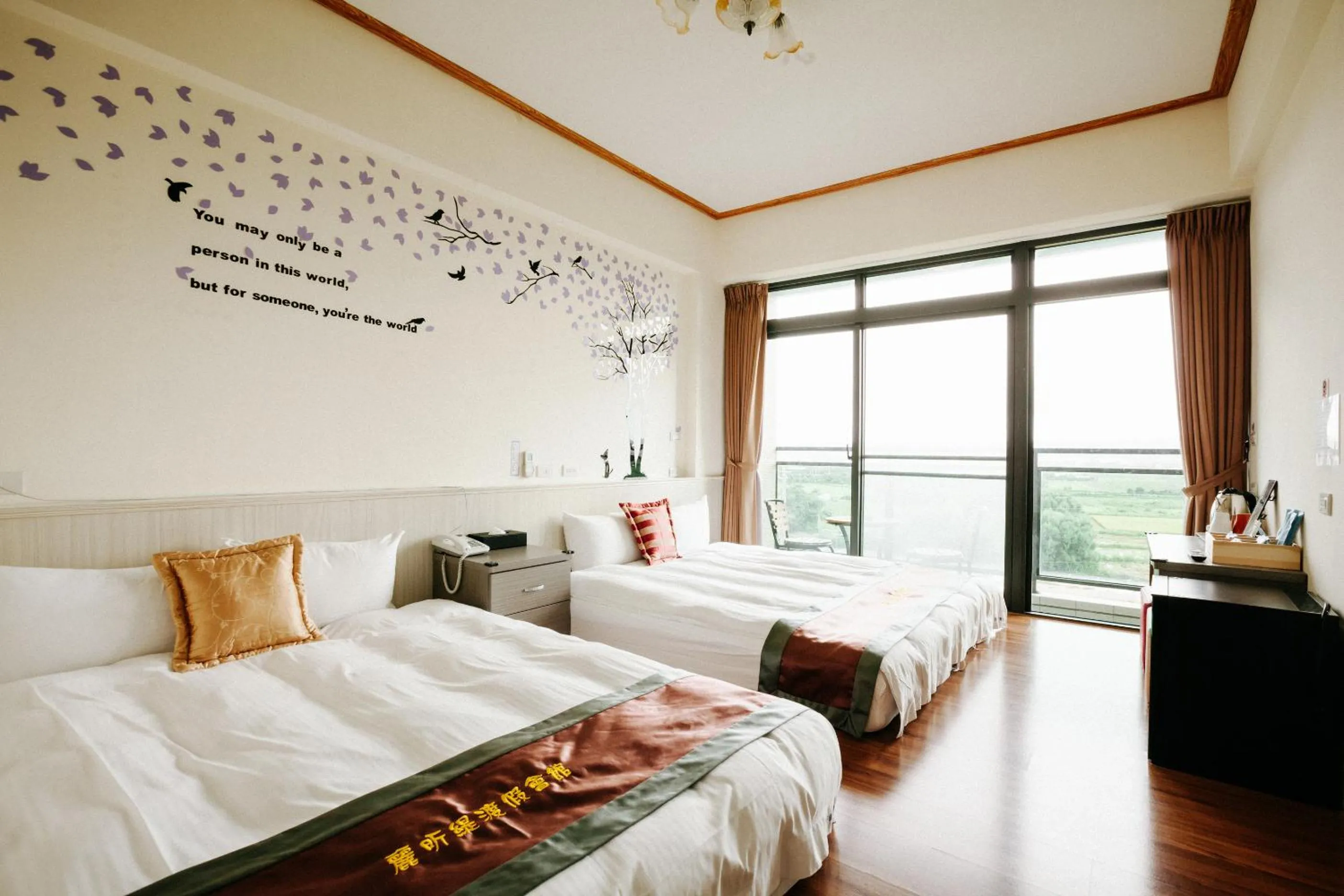 Photo of the whole room, Bed in Lisinty Resort