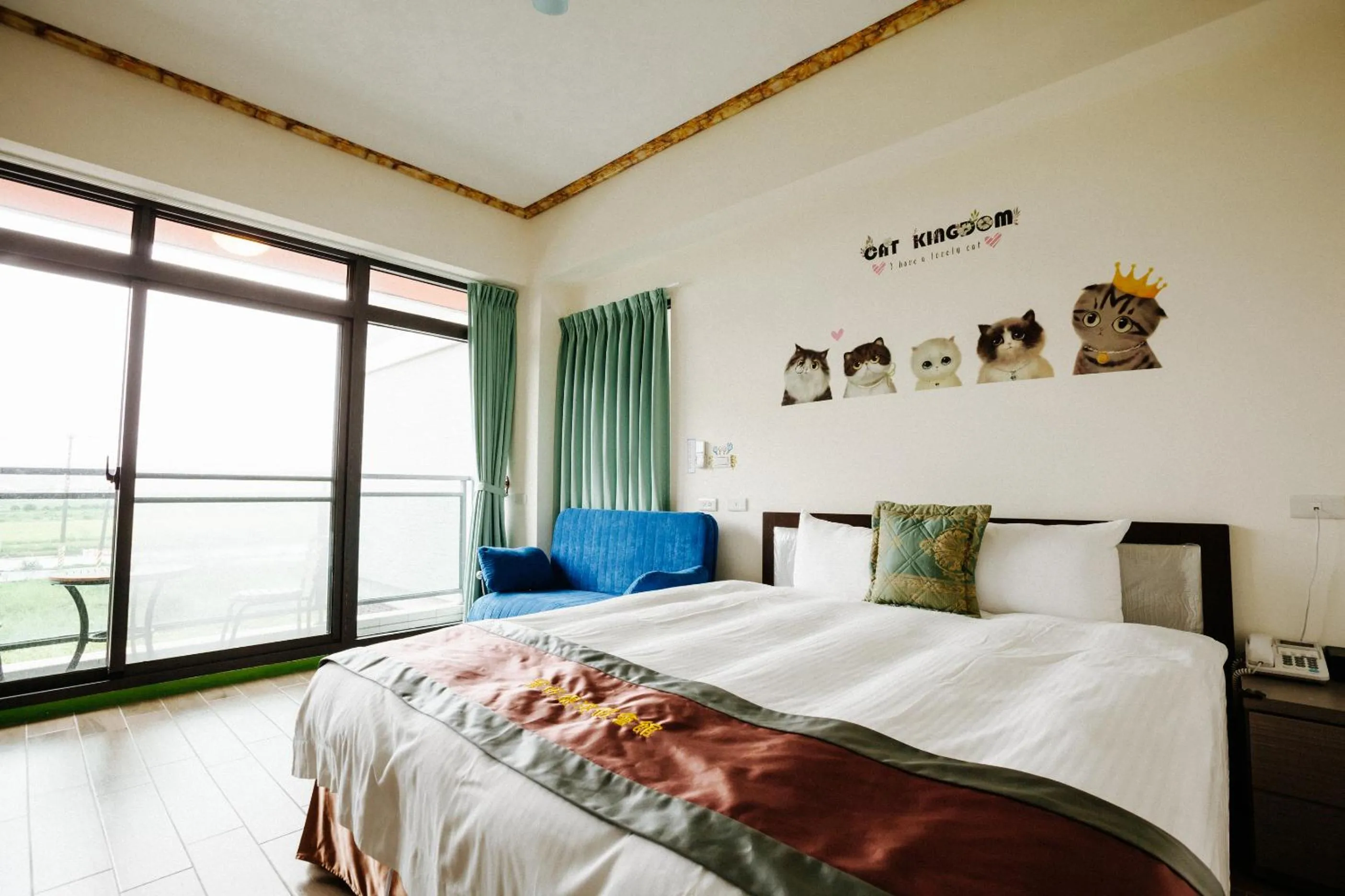 Photo of the whole room, Bed in Lisinty Resort