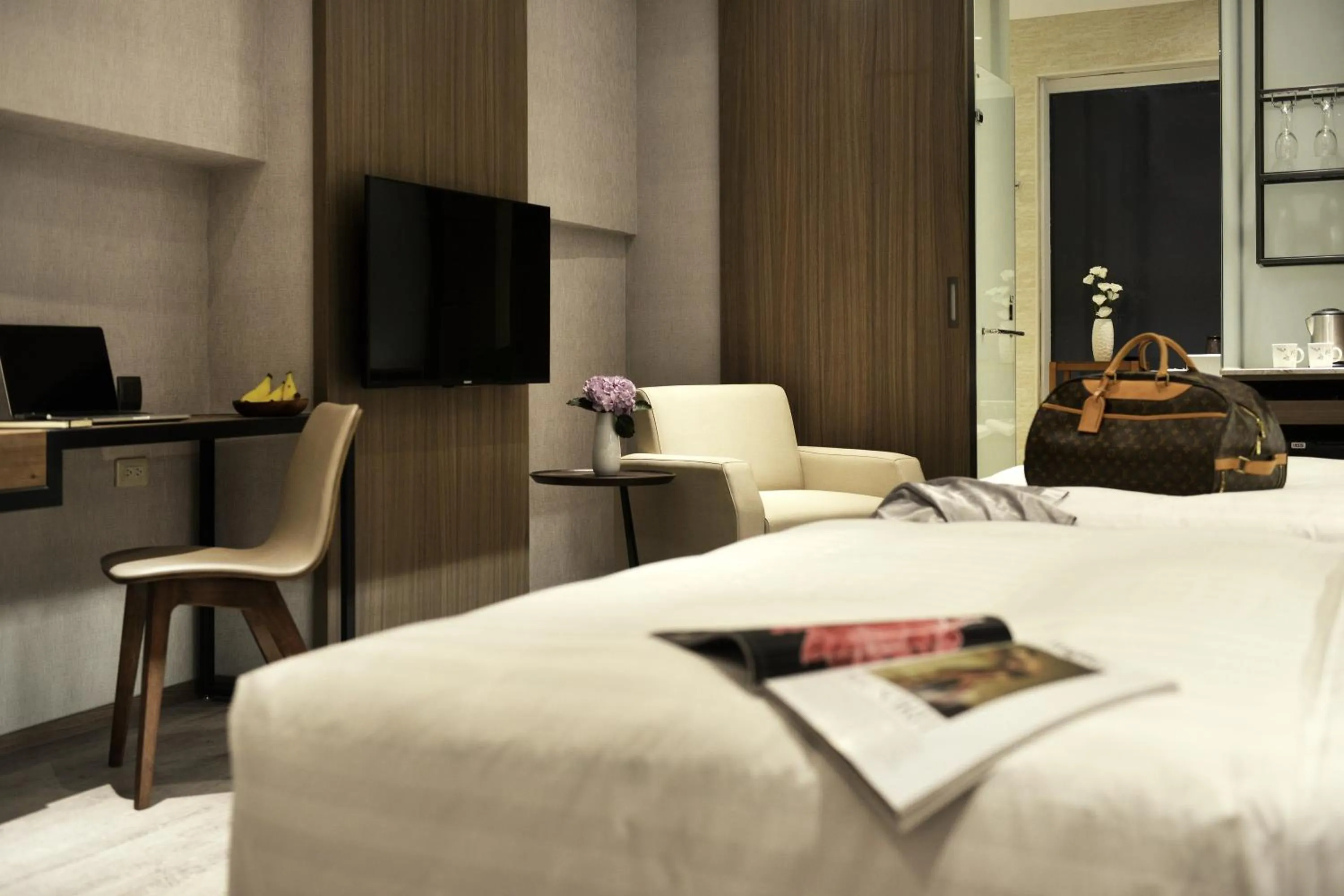 Decorative detail, Bed in City Place Hotel