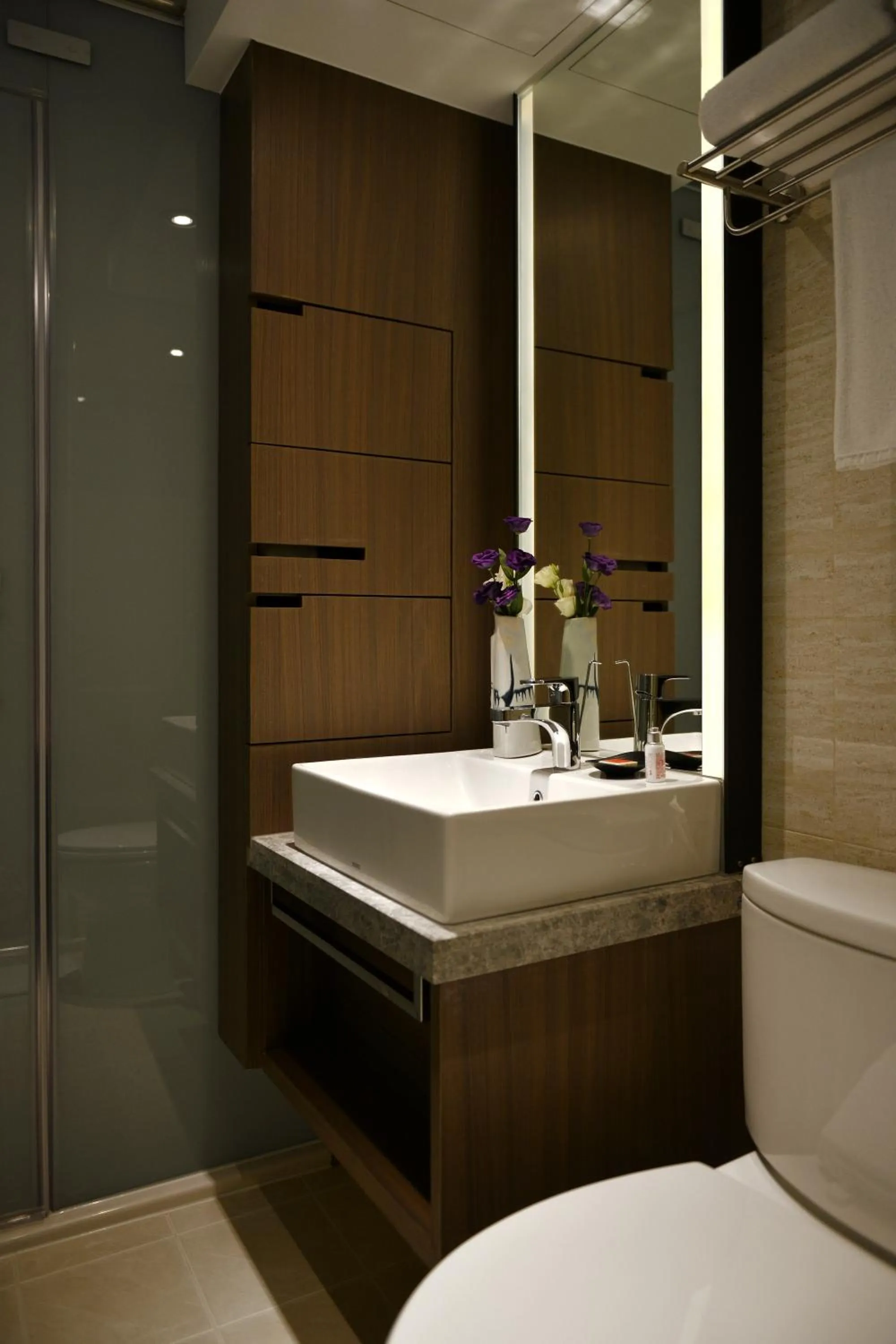 Bathroom in City Place Hotel