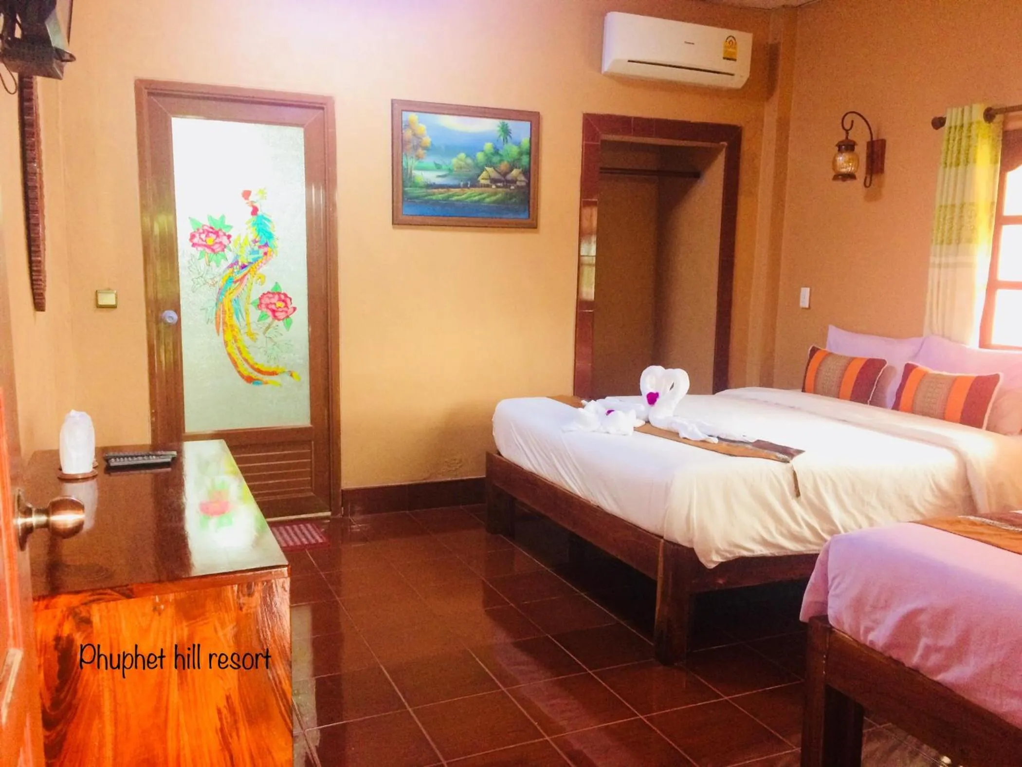 Bed in Phuphet Hill Resort