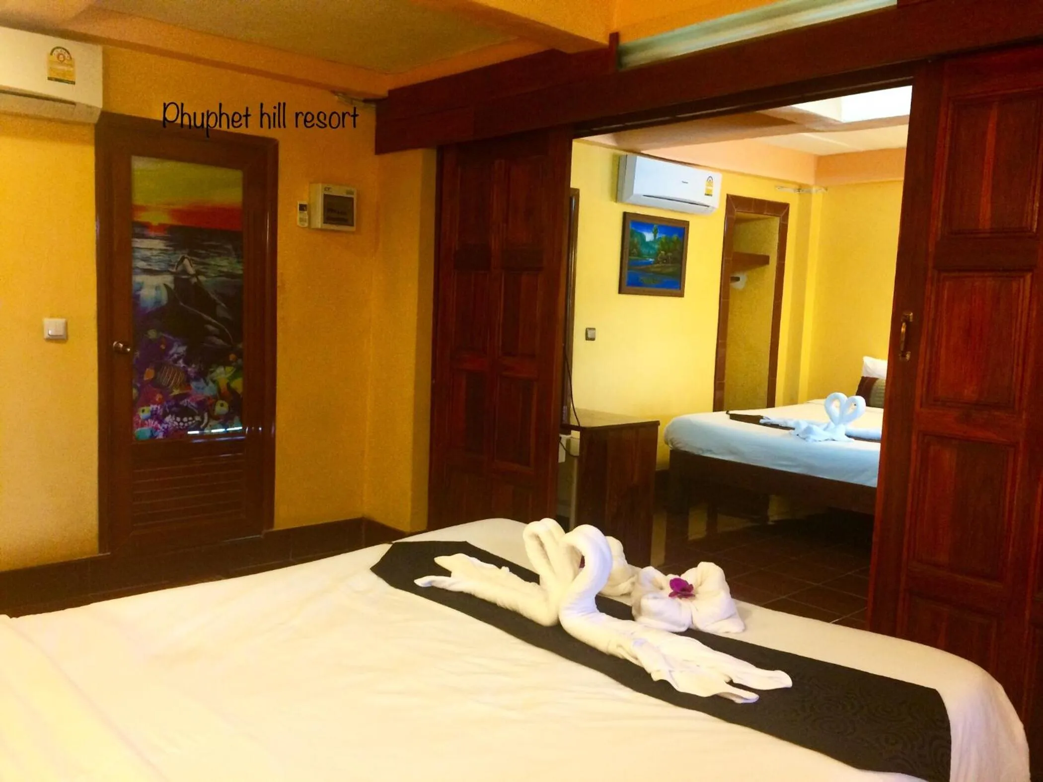 Bed in Phuphet Hill Resort