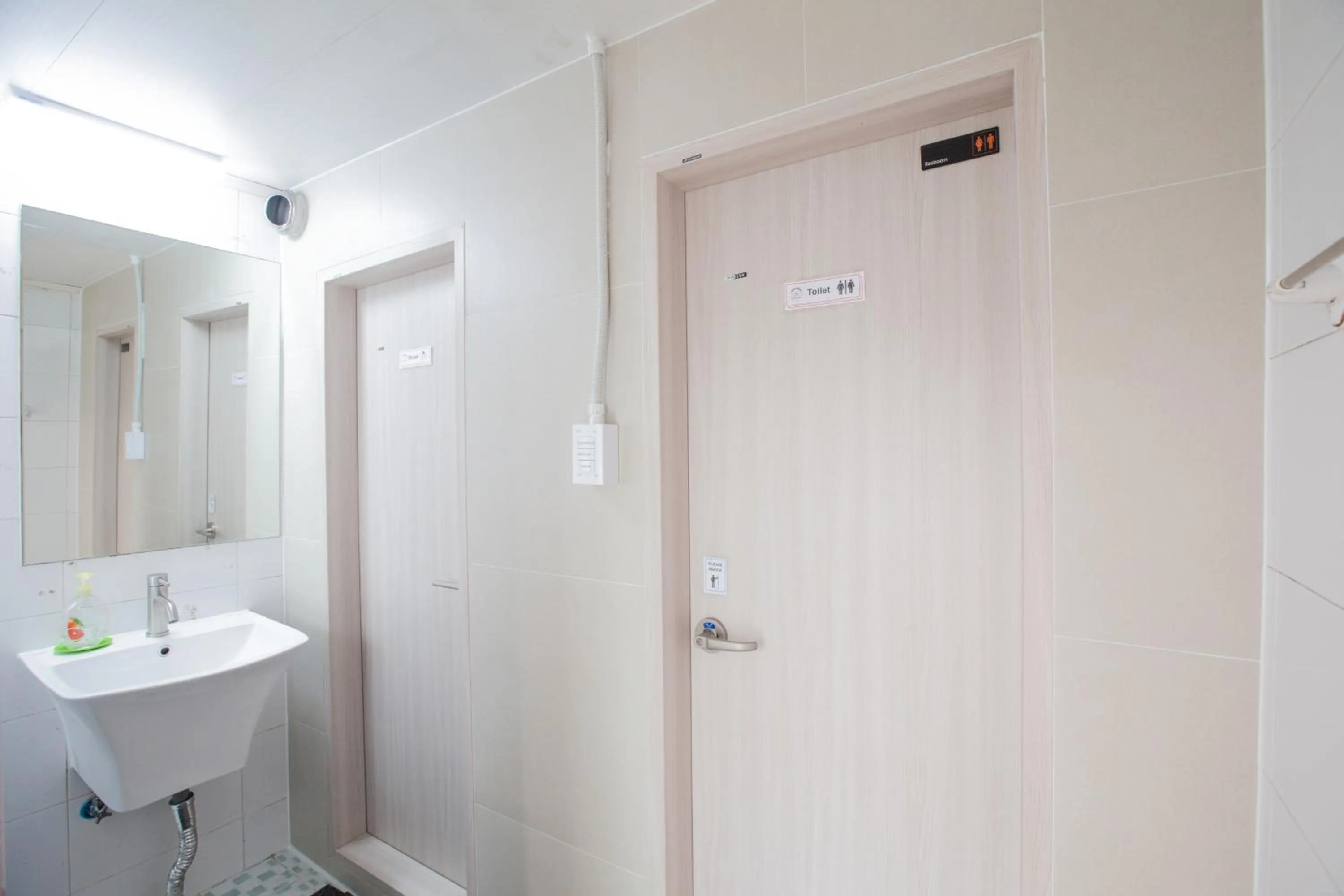 Bathroom in Jeong House