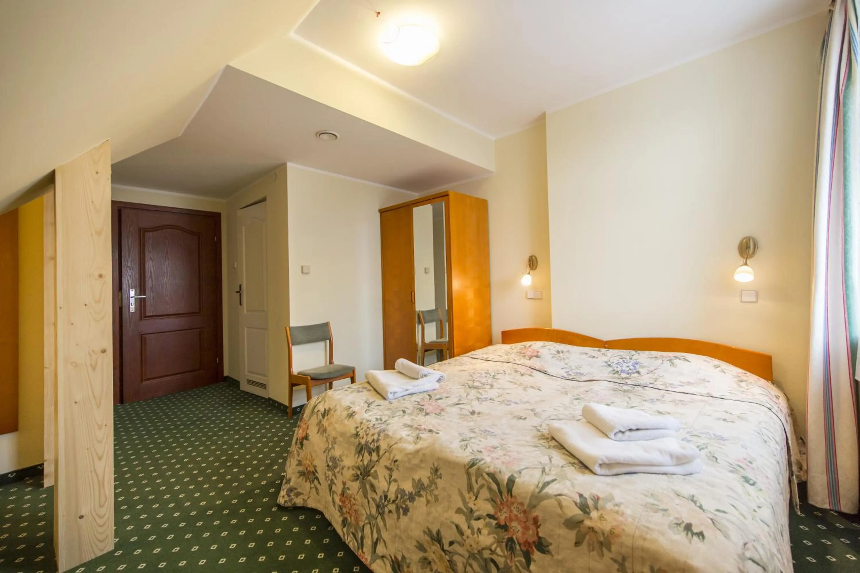 Photo of the whole room, Bed in Willa Excelsior