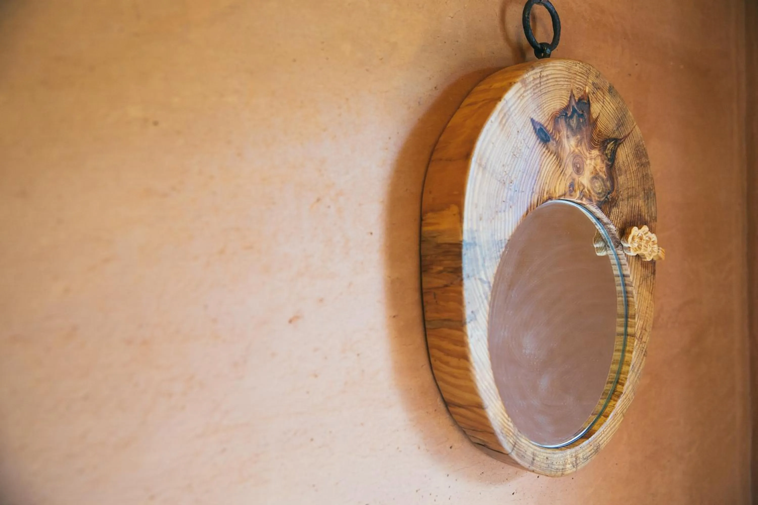 Decorative detail in Laon Hanok Gguljam