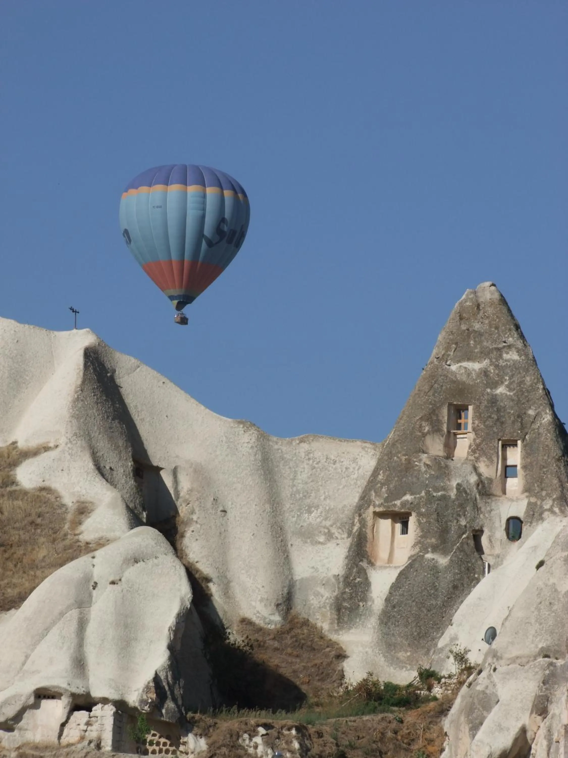 Mountain view in Nature Park Cave Hotel