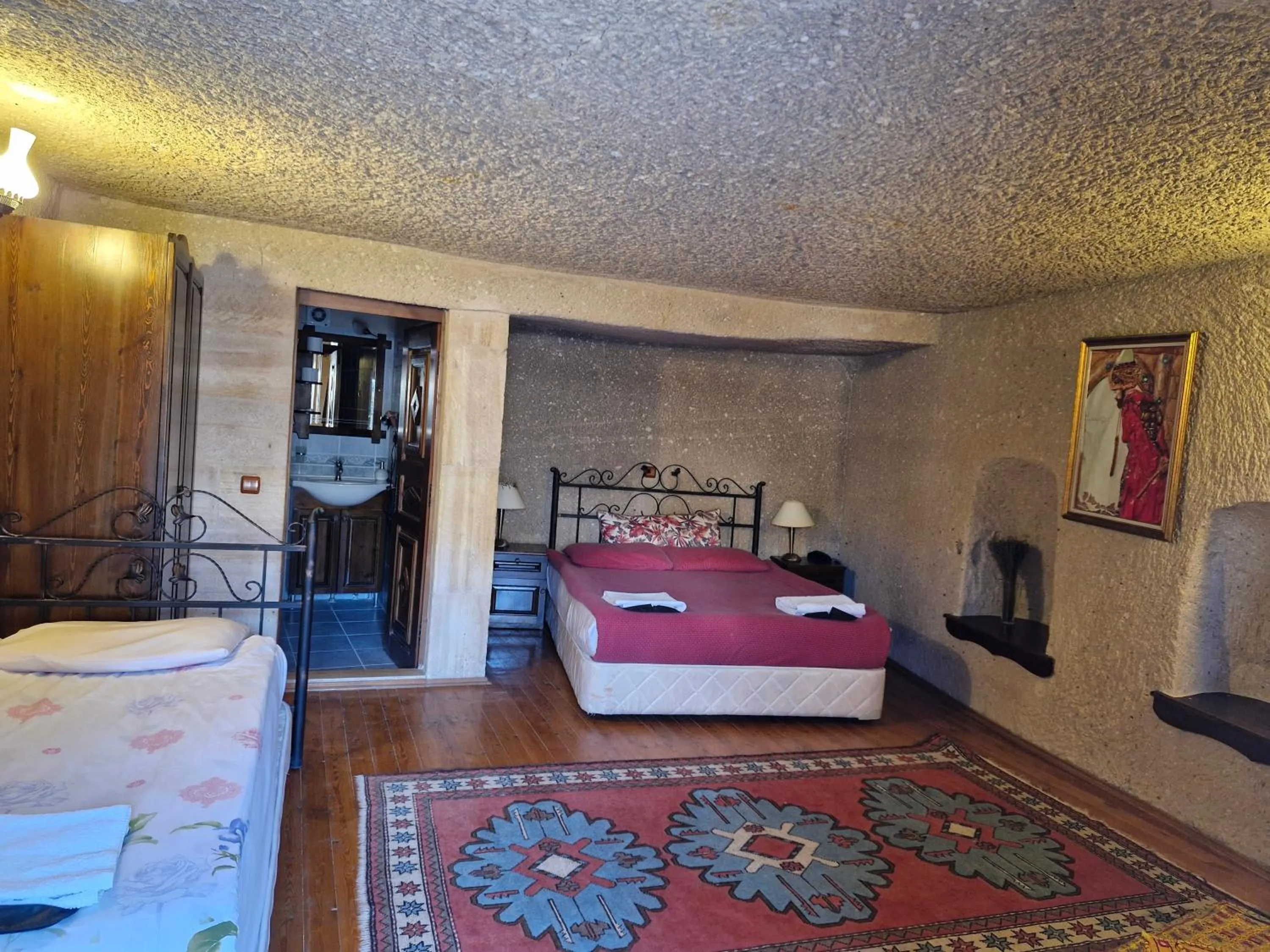 Bed in Nature Park Cave Hotel