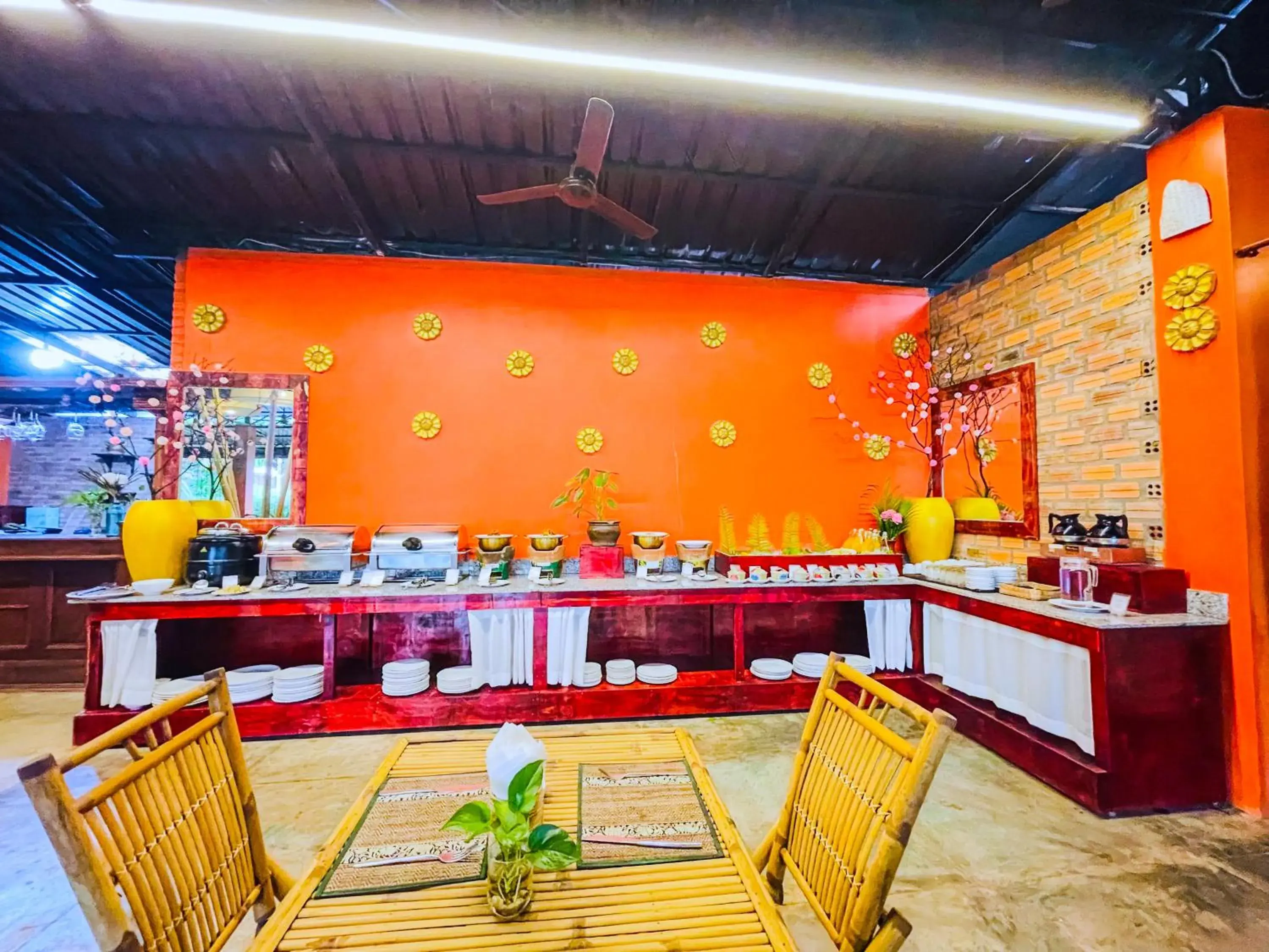 Buffet breakfast in Central Privilege Hotel Buffet breakfast in Central Privilege Hotel