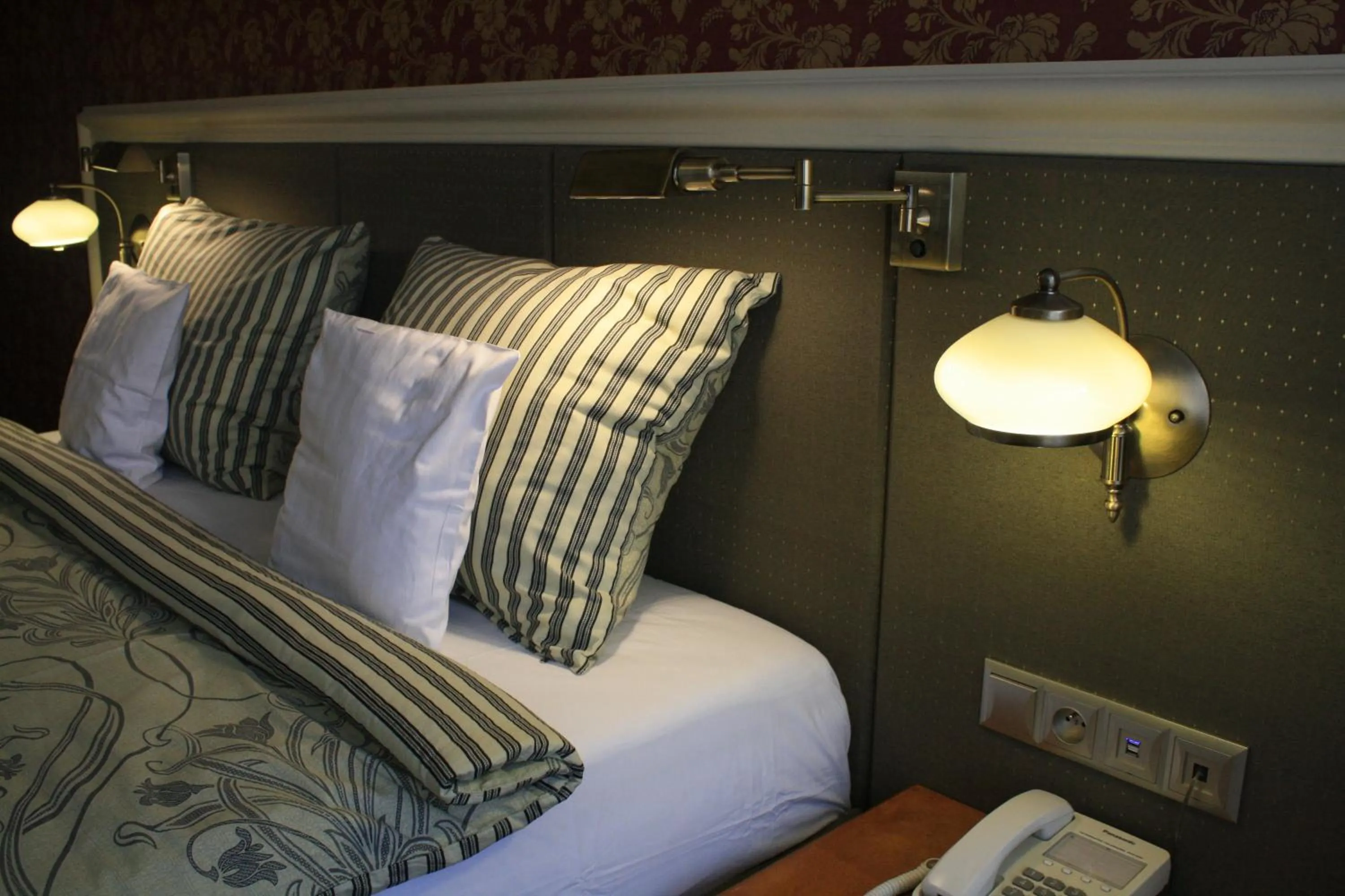 Photo of the whole room in Hotel Petite Fleur - Adults only ! Air-Conditioning !