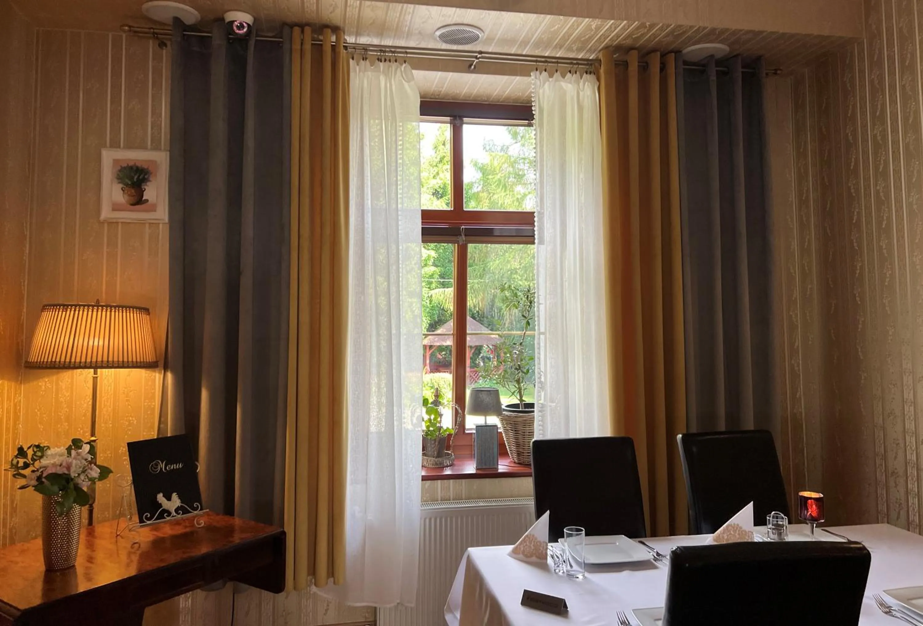 Restaurant/places to eat in Hotel i Restauracja Castle