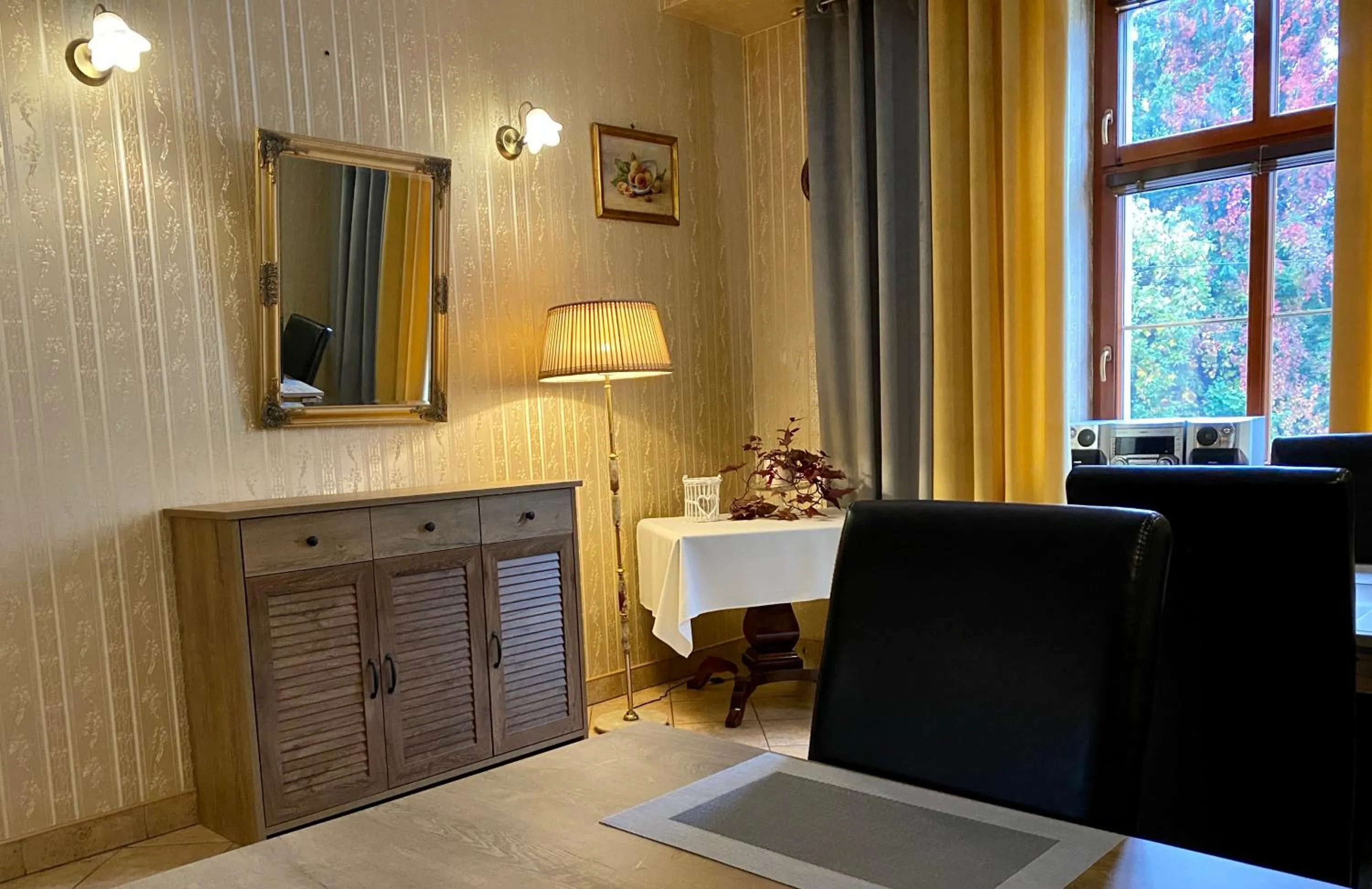 Restaurant/places to eat in Hotel i Restauracja Castle