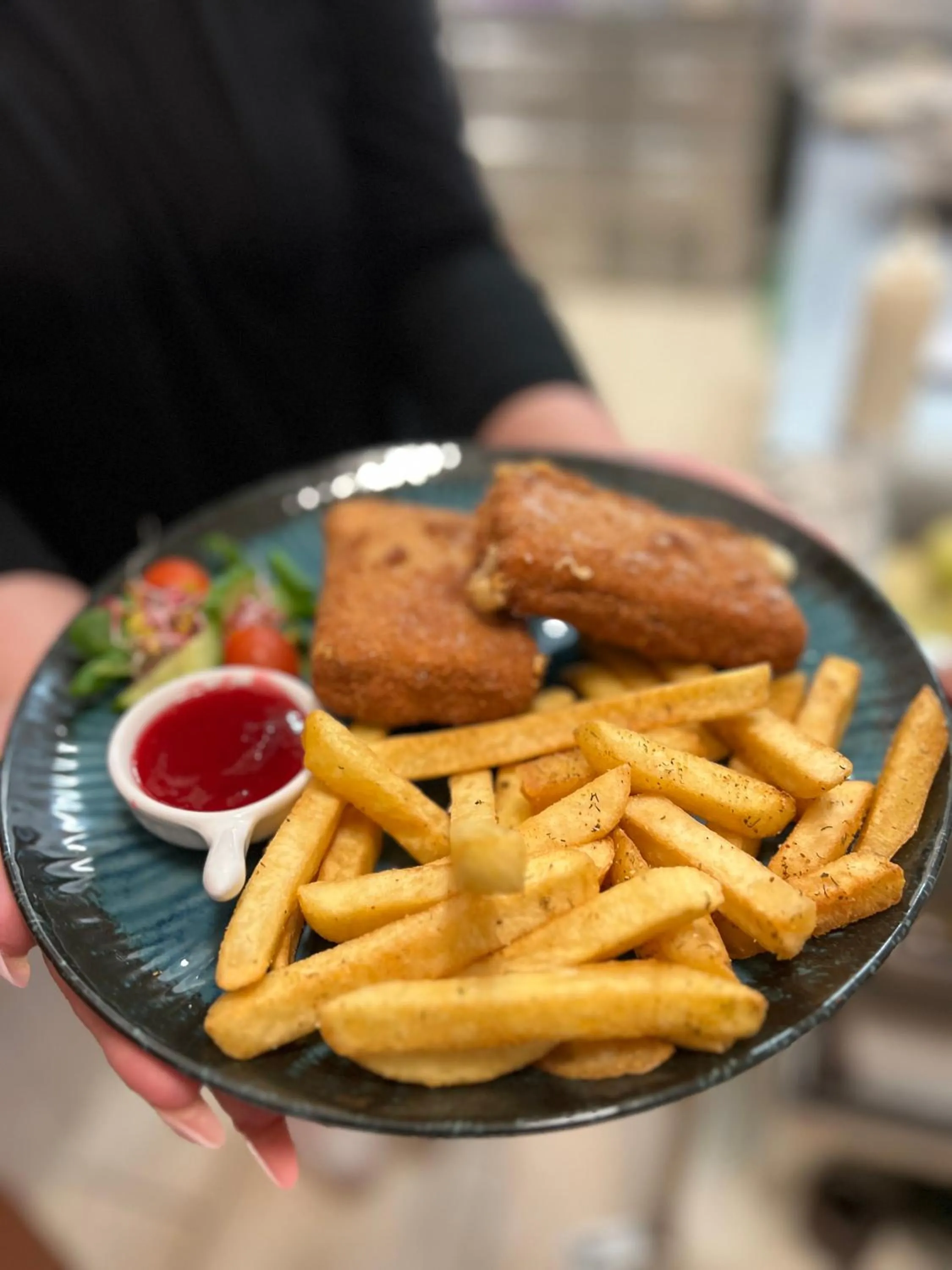 Restaurant/places to eat in Hotel i Restauracja Castle