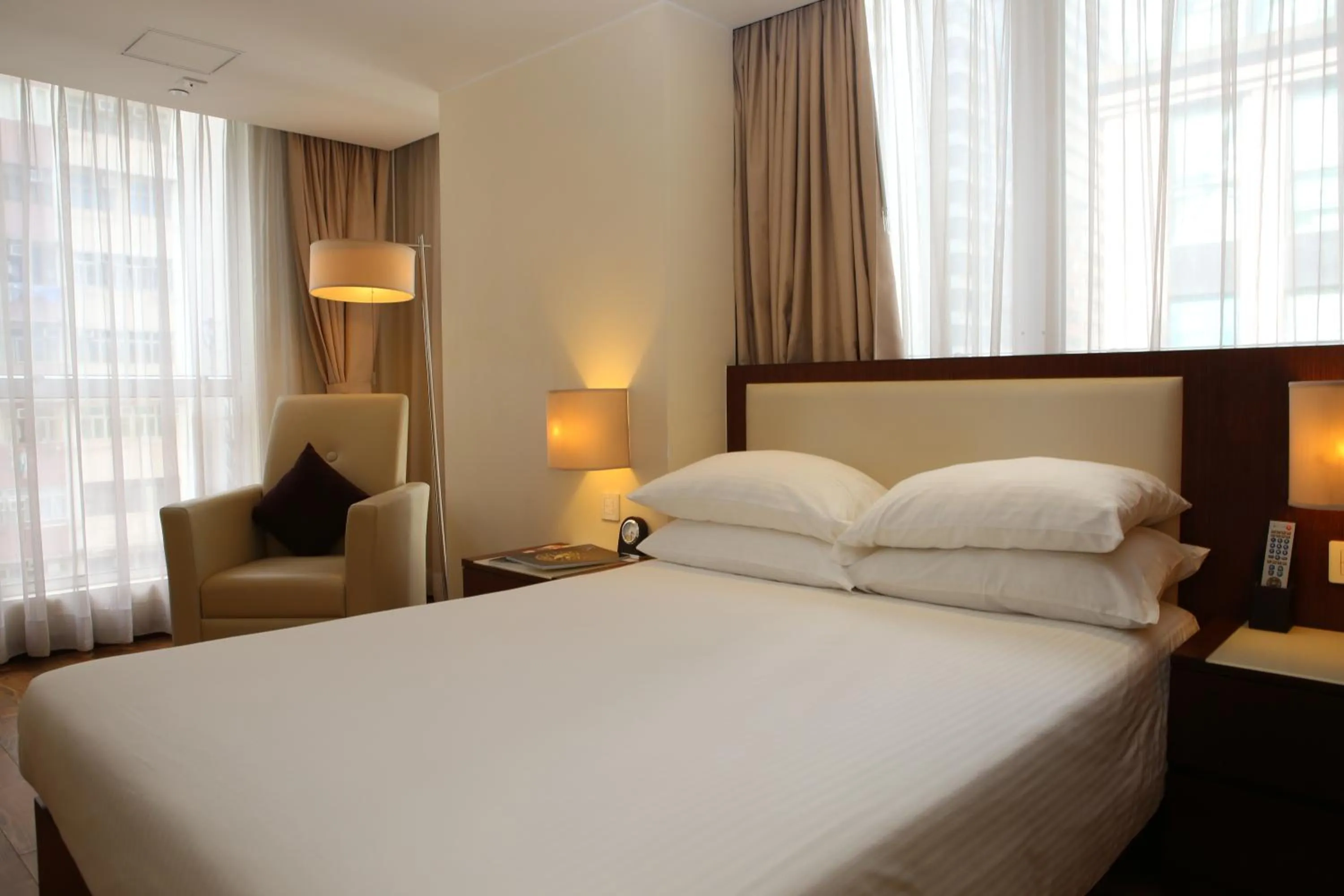 Bed in 218 Apartment