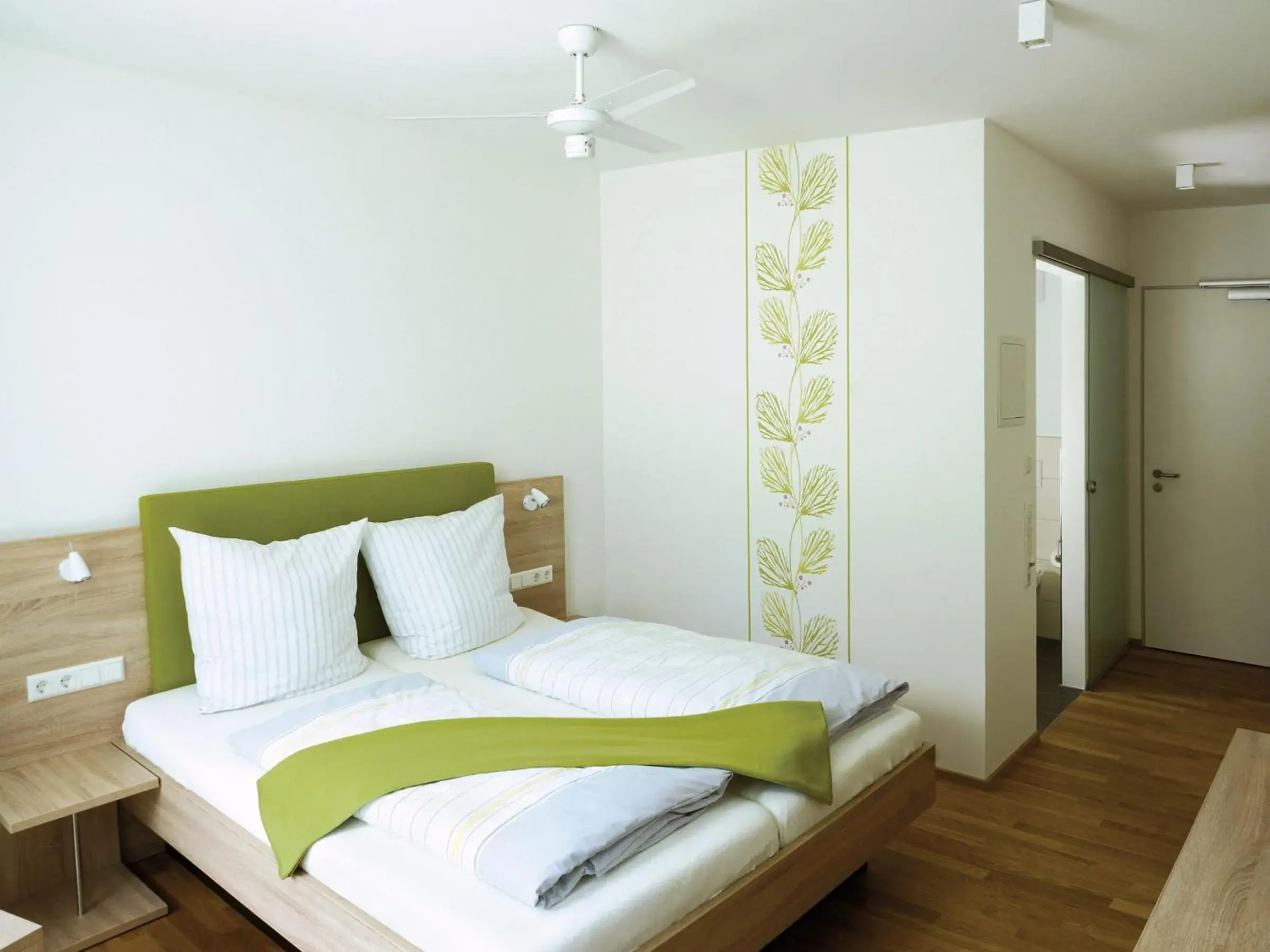 Basic Double Room - single occupancy in Hotel Anker Basic Double Room - single occupancy in Hotel Anker