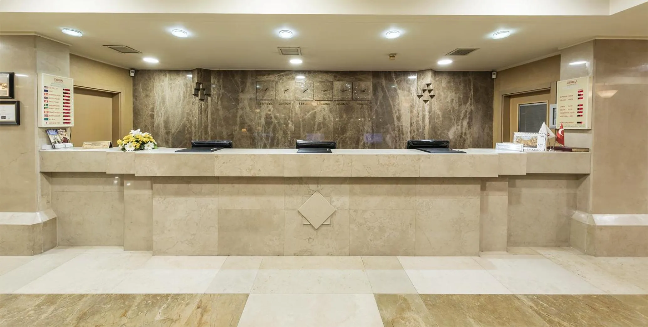 Lobby or reception in Zorlu Grand Hotel Trabzon