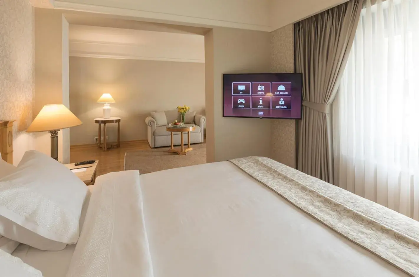 Decorative detail, Bed in Zorlu Grand Hotel Trabzon Decorative detail, Bed in Zorlu Grand Hotel Trabzon