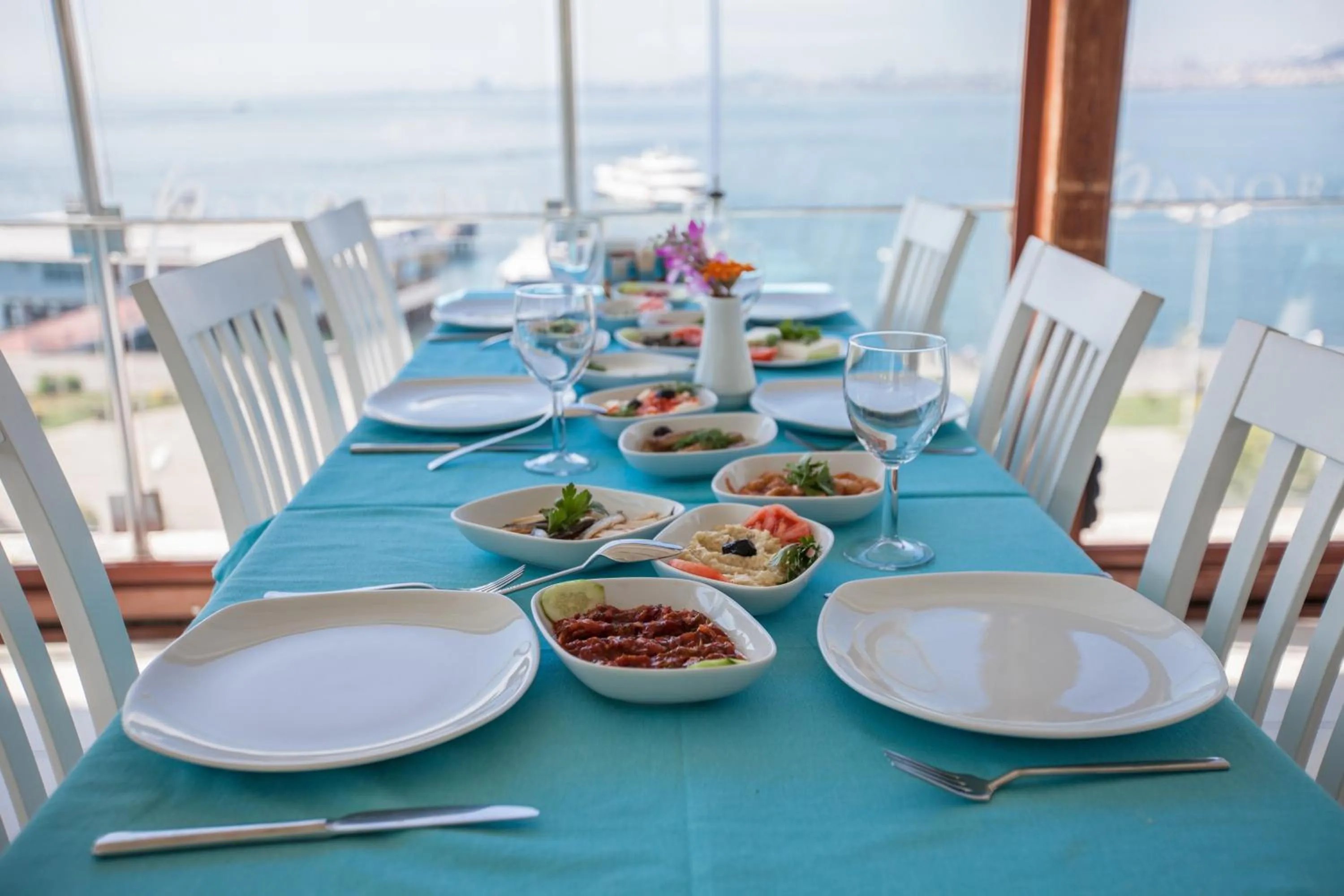 Restaurant/places to eat in Buyukada Comfort OTEL