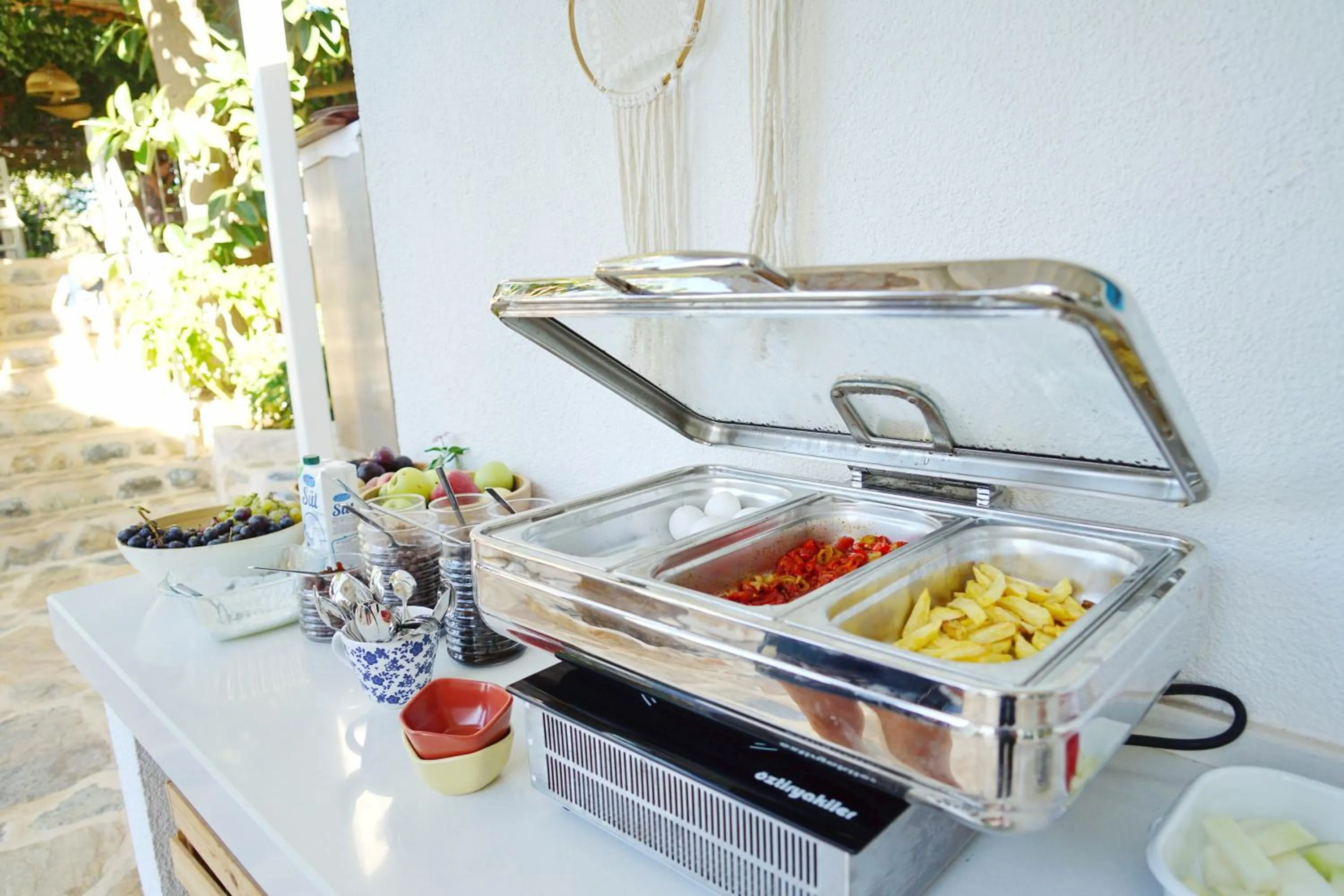 Golden Lighthouse Hotel