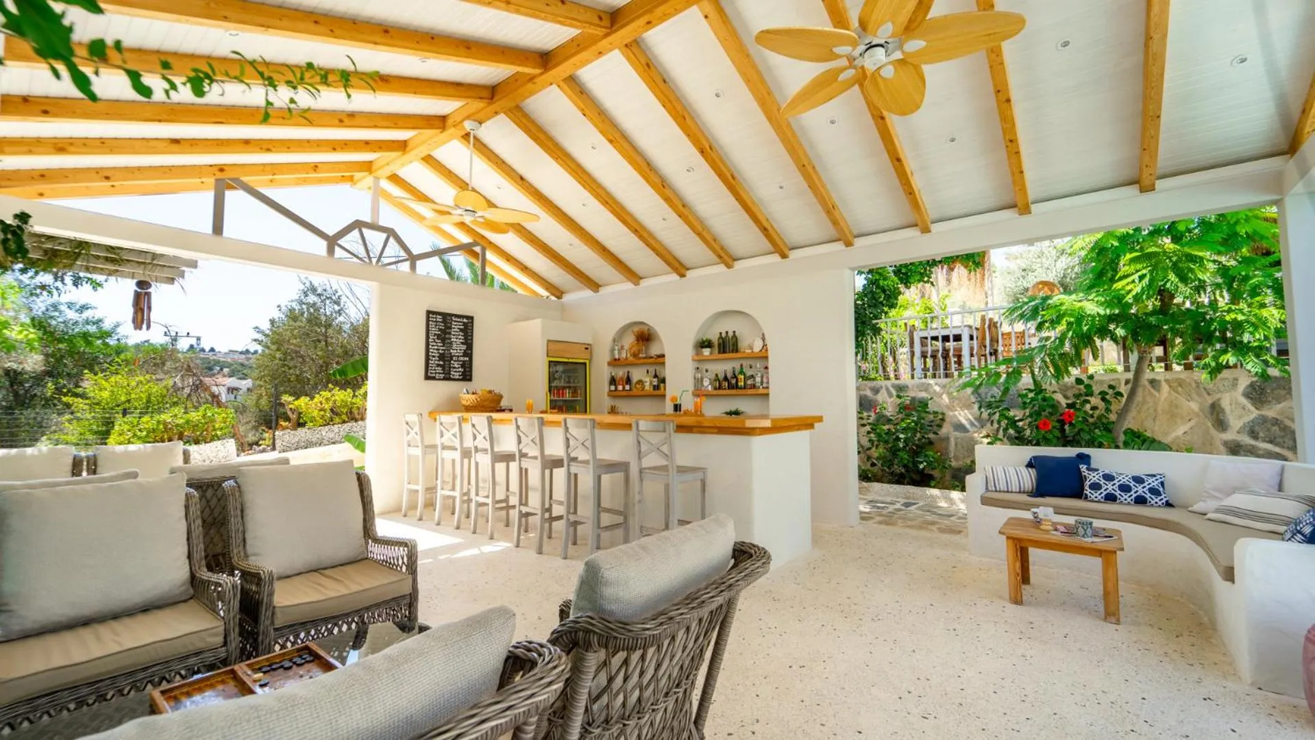 Golden Lighthouse Hotel