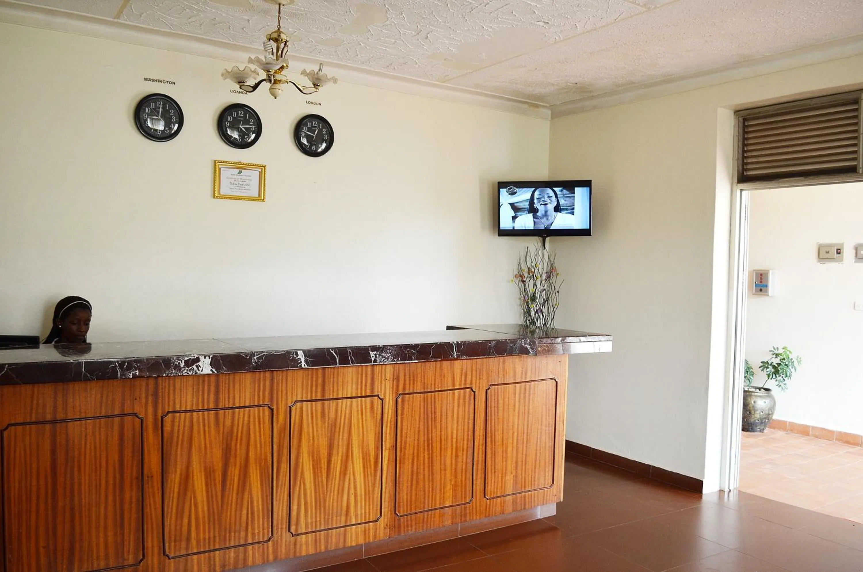 Lobby or reception in Victoria Travel Hotel